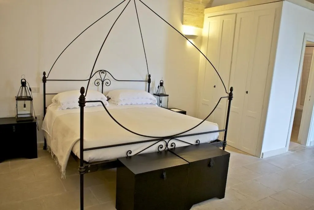 Bed in Masseria Montelauro