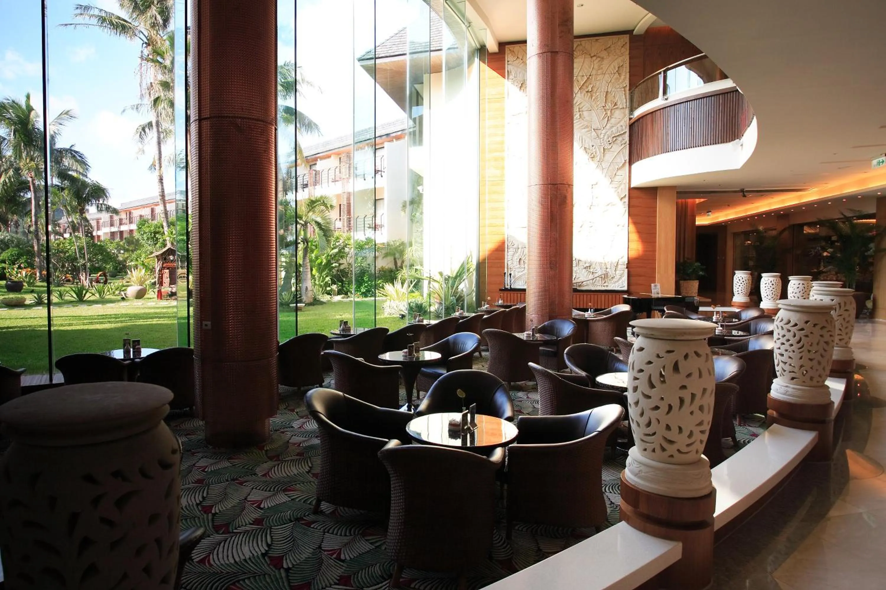 Lounge or bar in Caesar Park Hotel Kenting