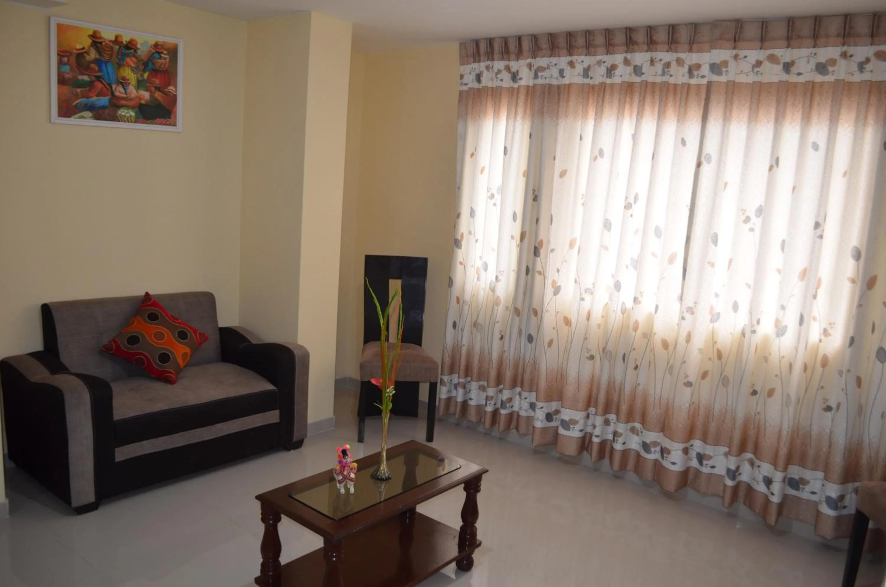 Communal lounge/ TV room in Rosenverg B&B Tours