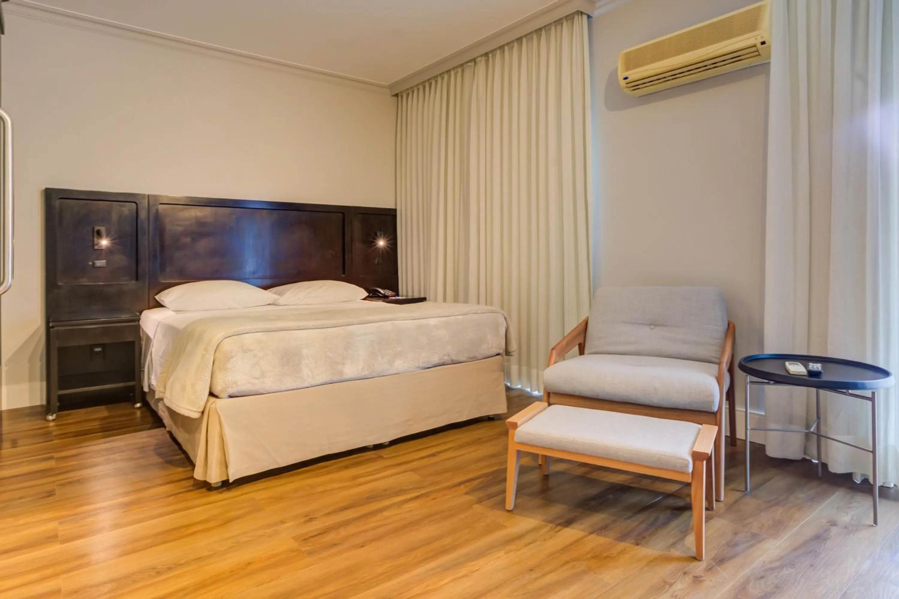 Bed in Transamerica Executive Perdizes