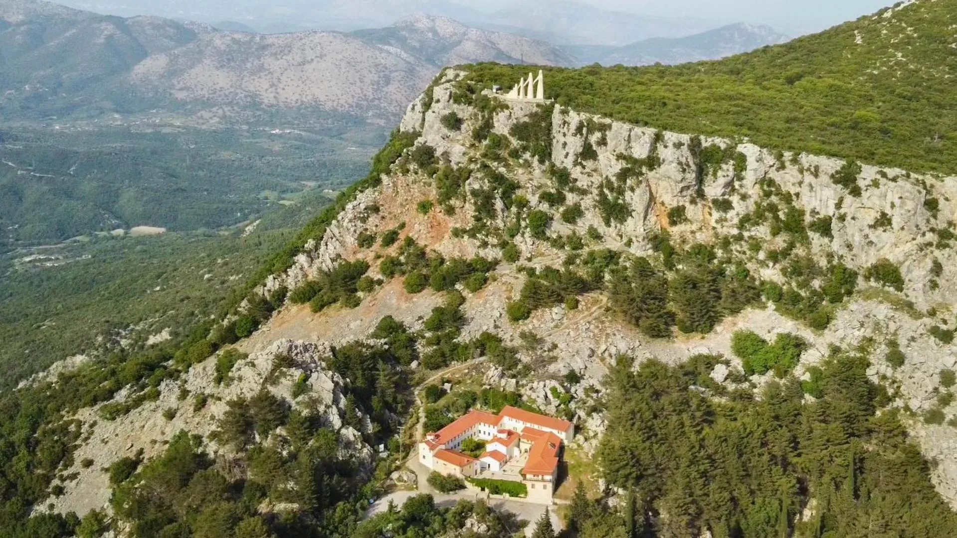 Nearby landmark in Ionian Theoxenia