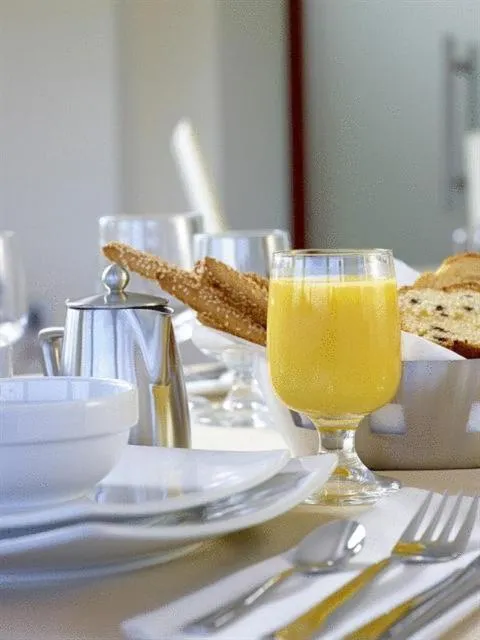 Food in Ionian Theoxenia