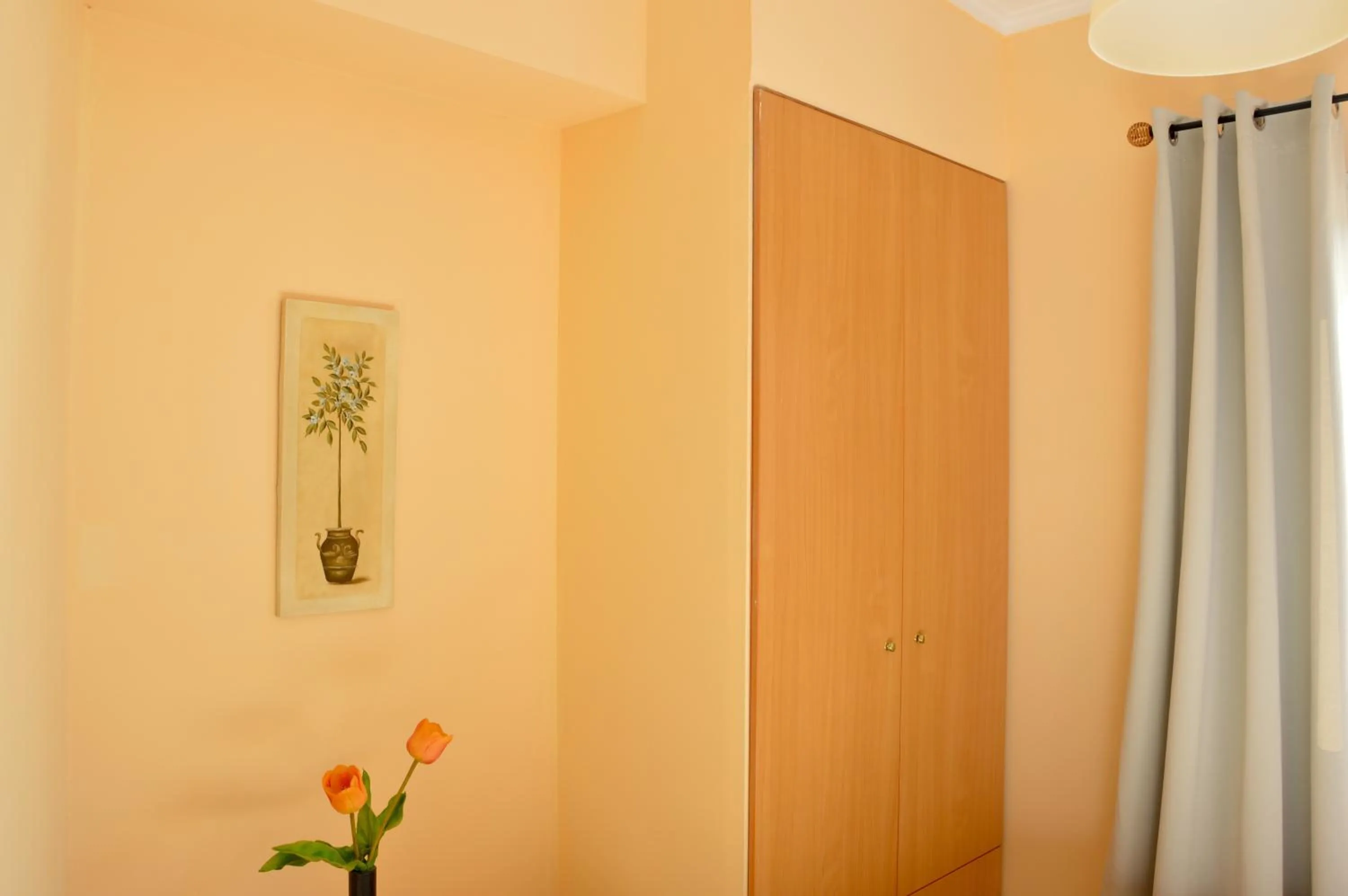 wardrobe in Villa Reverenza