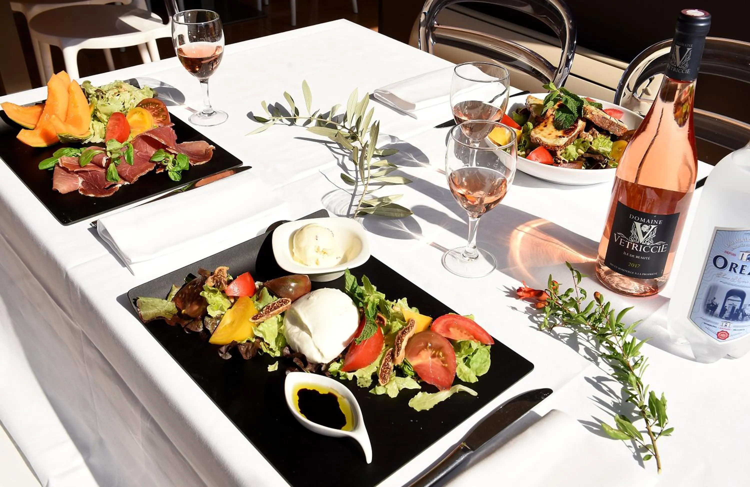 Meals in Résidence Les Calanques