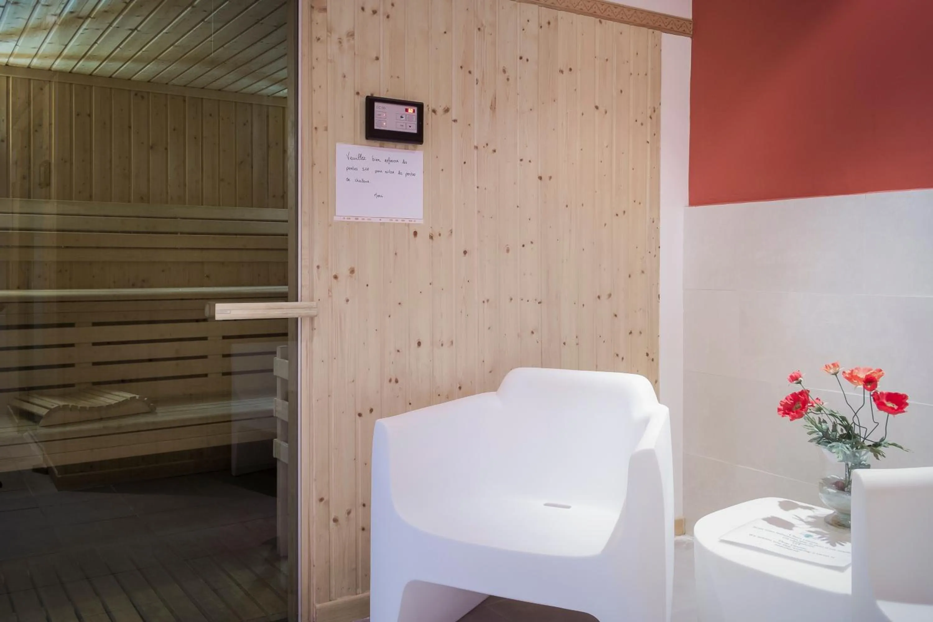 Property building in Résidence Les Calanques