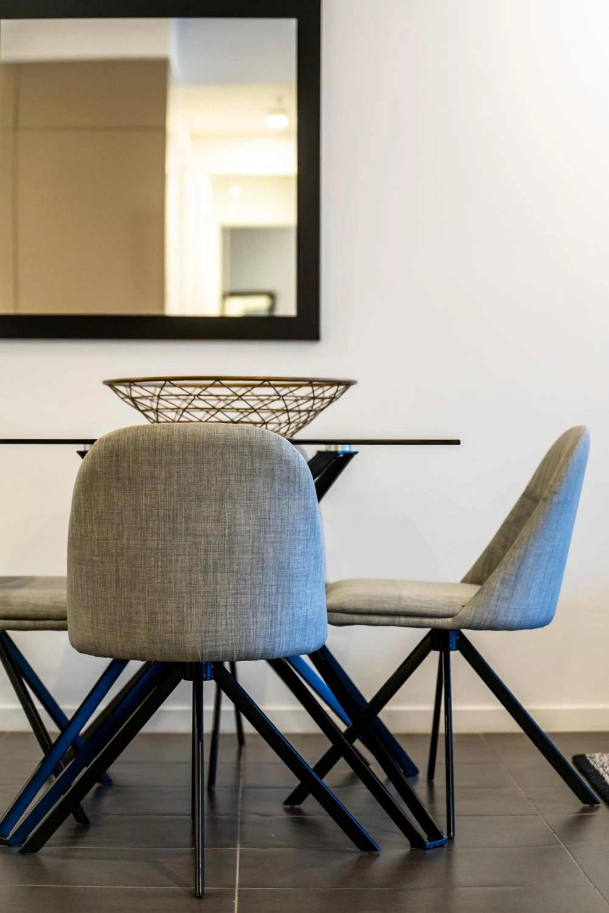 Dining area in Opera Apartments South Brisbane