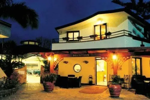 Property Building in Hotel B&B Marina