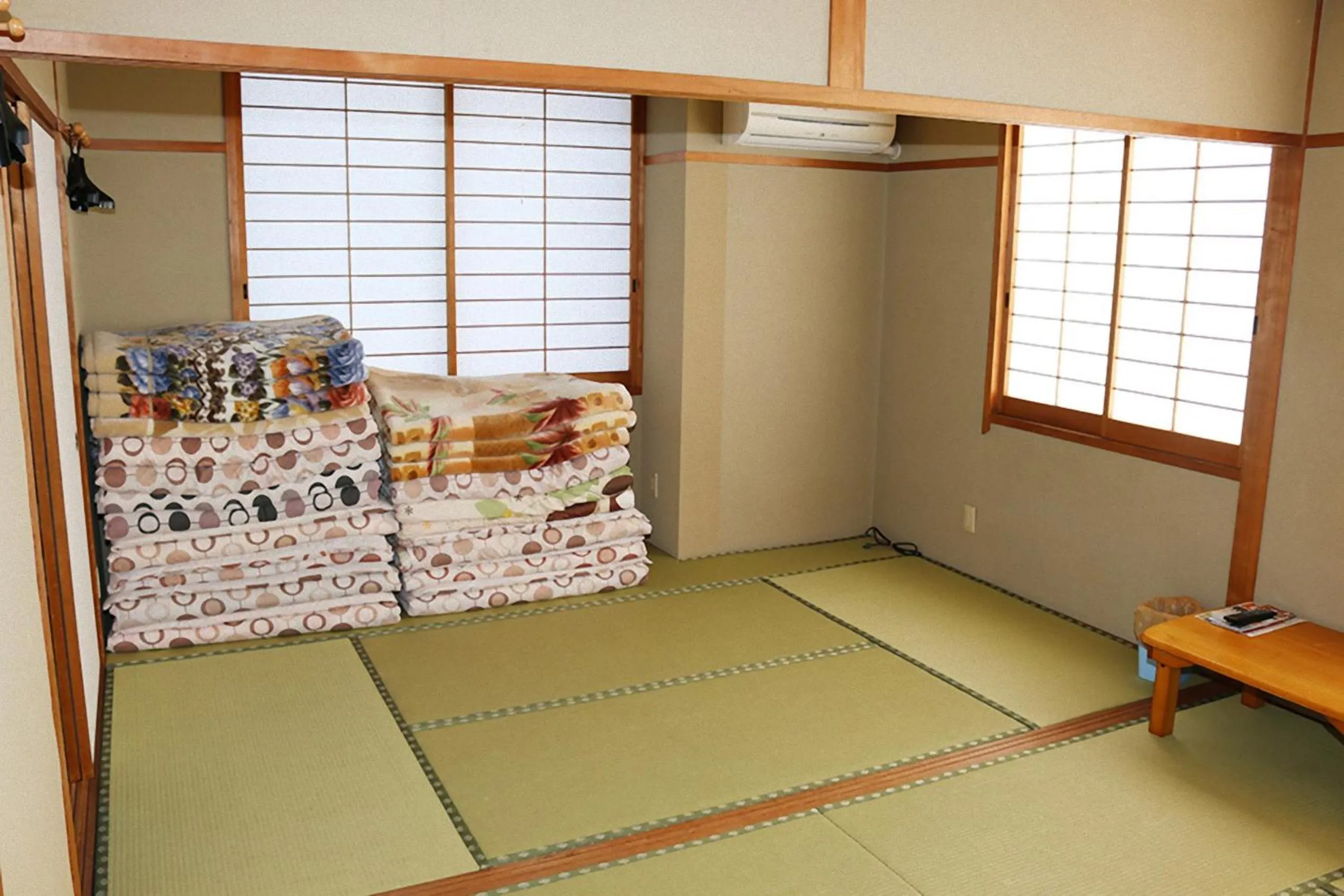 Photo of the whole room in Weekly Hotel Kokura