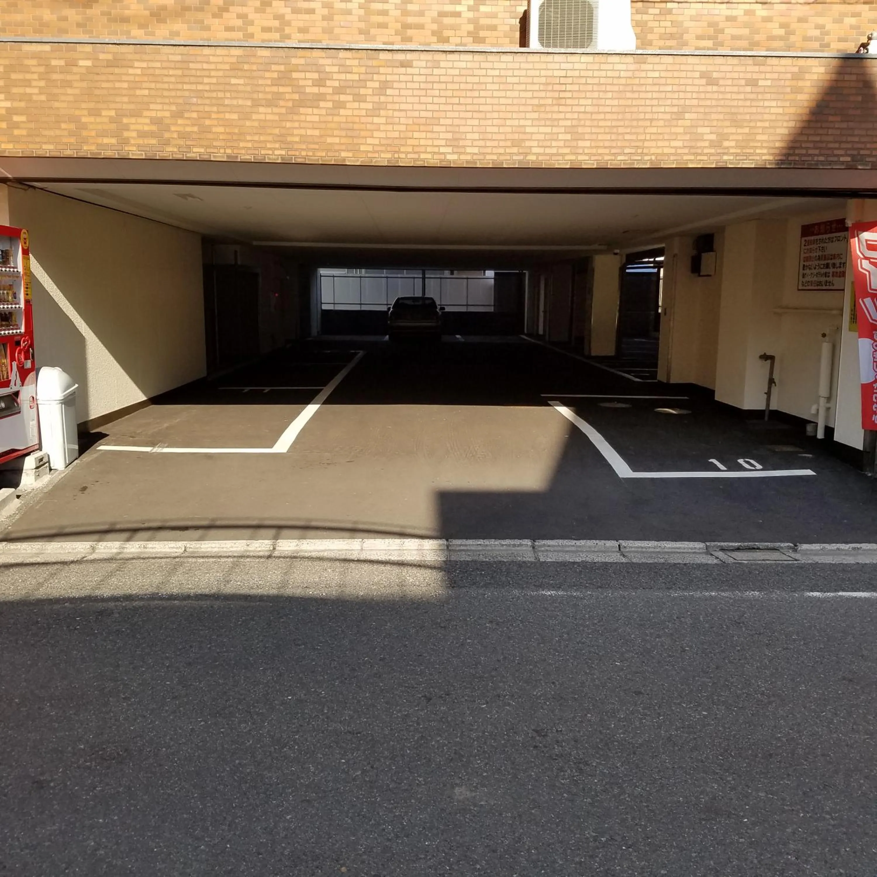 Parking in Weekly Hotel Kokura