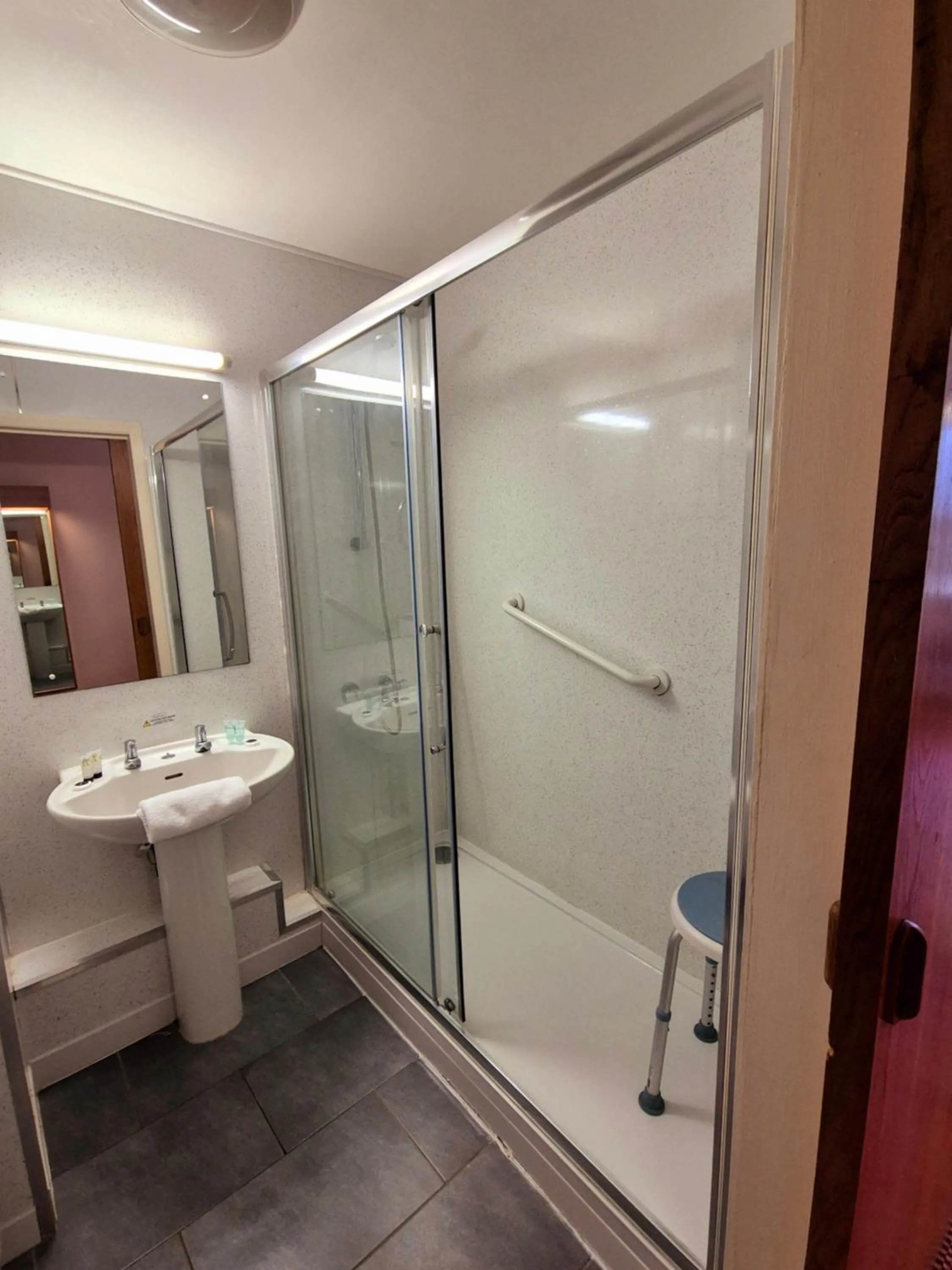 Bathroom in Supreme Inn Boston