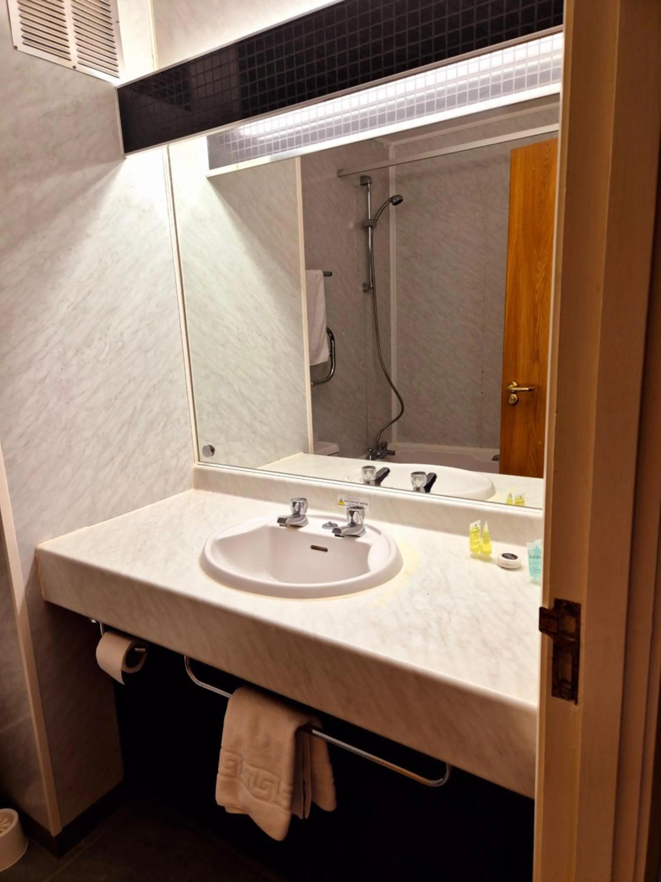 Bathroom in Supreme Inn Boston