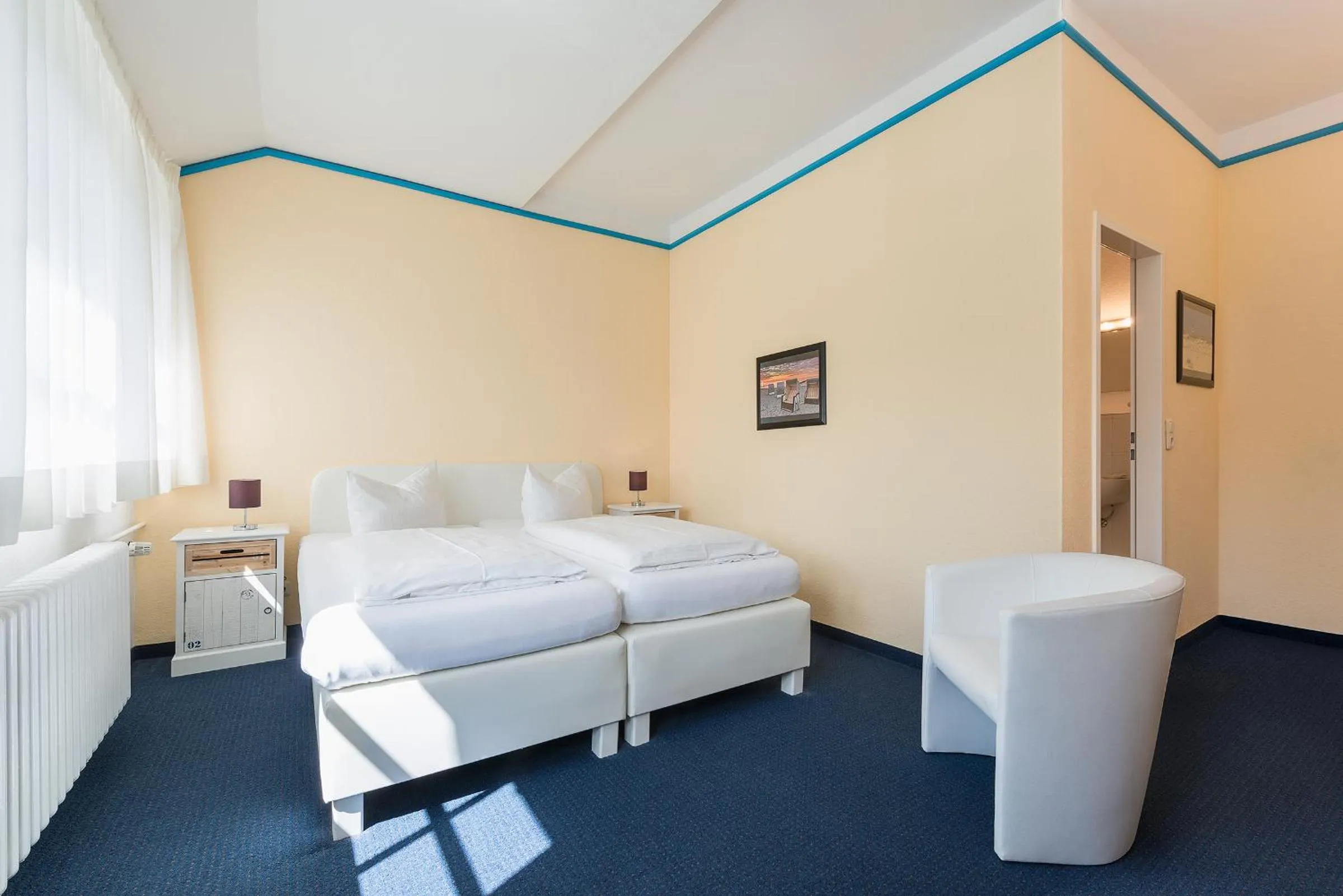 Photo of the whole room, Bed in Hotel am Wind