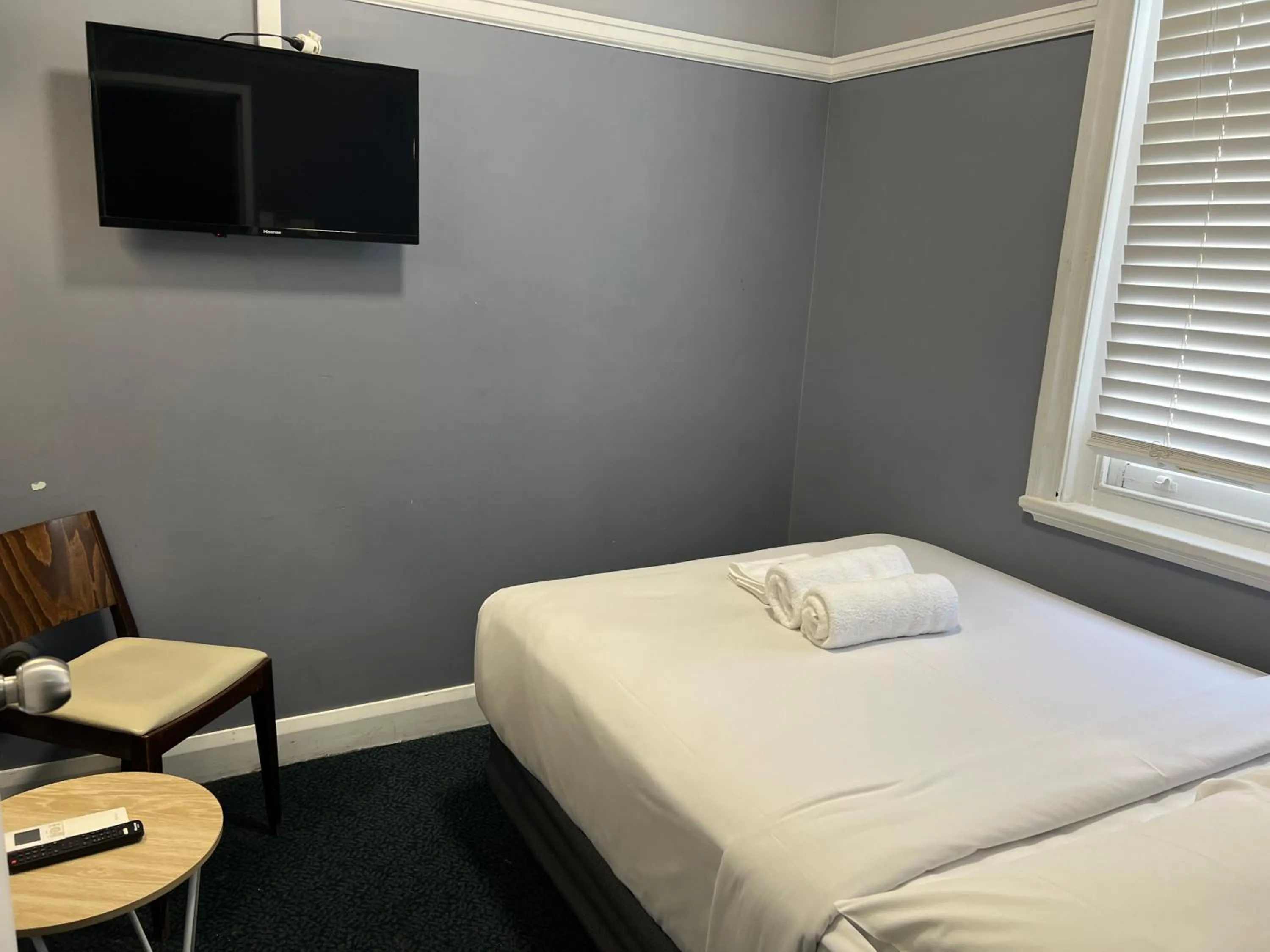 Bed in Swansea Hotel