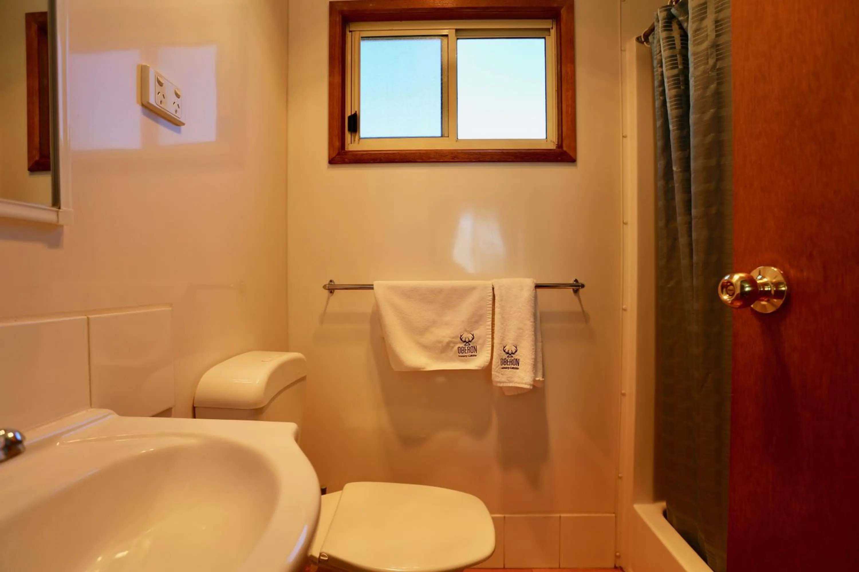 Bathroom in Jenolan Holiday Park Oberon