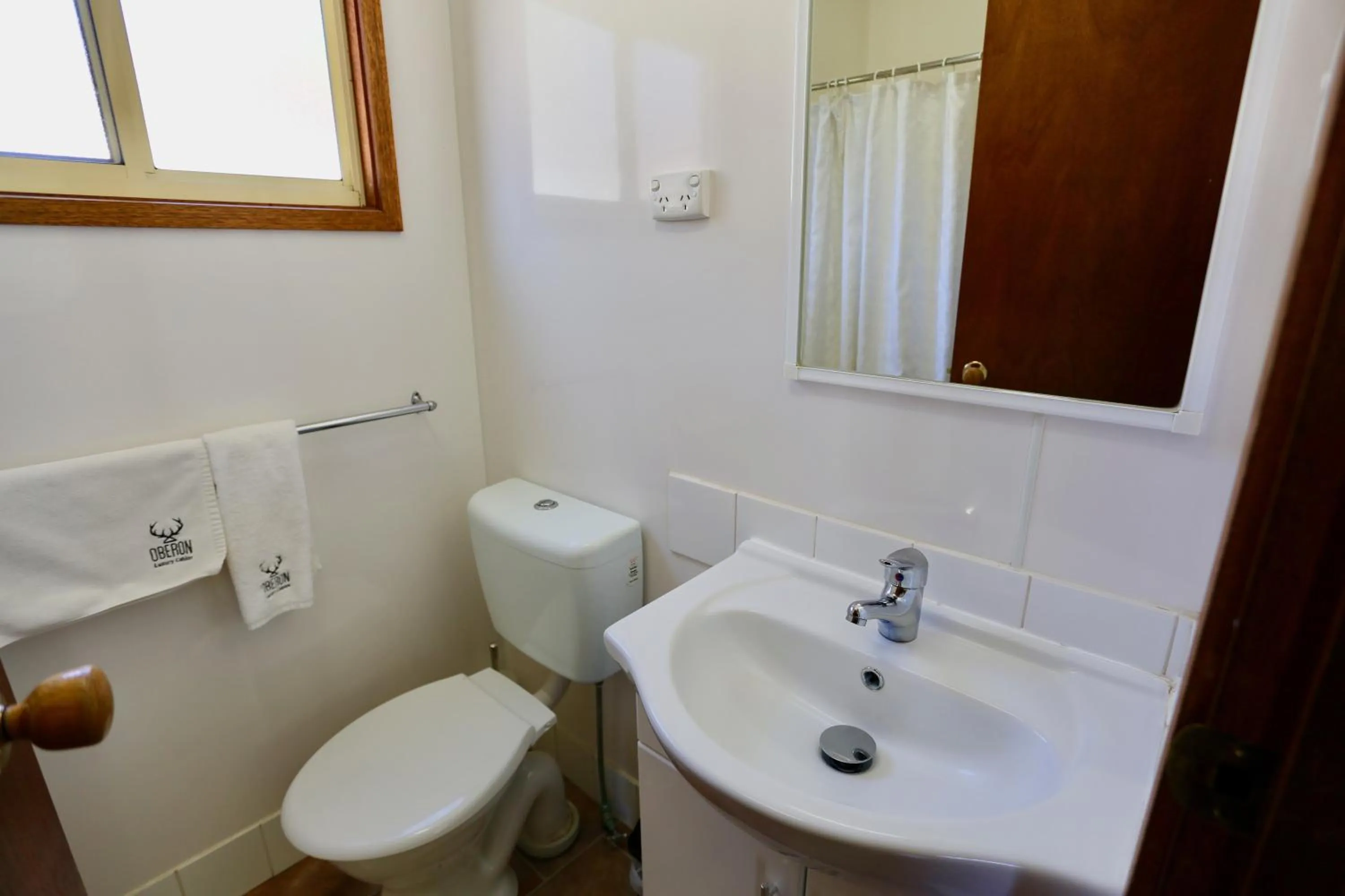 Bathroom in Jenolan Holiday Park Oberon