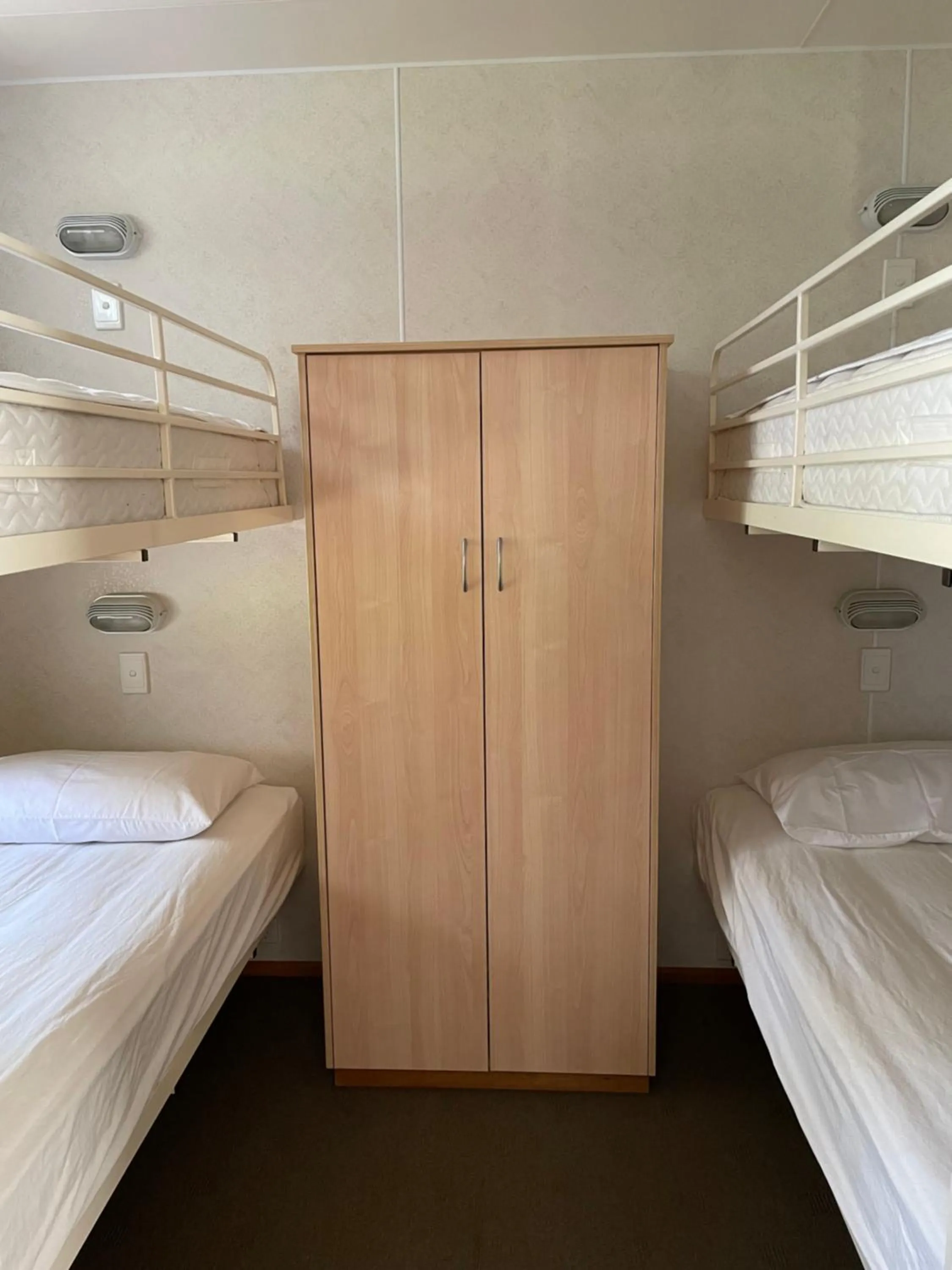 bunk bed, Bed in Jenolan Holiday Park Oberon