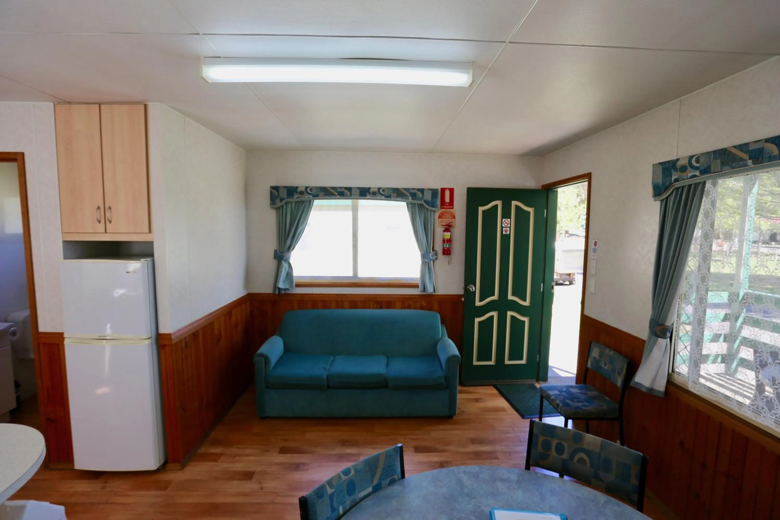 Dining area in Jenolan Holiday Park Oberon