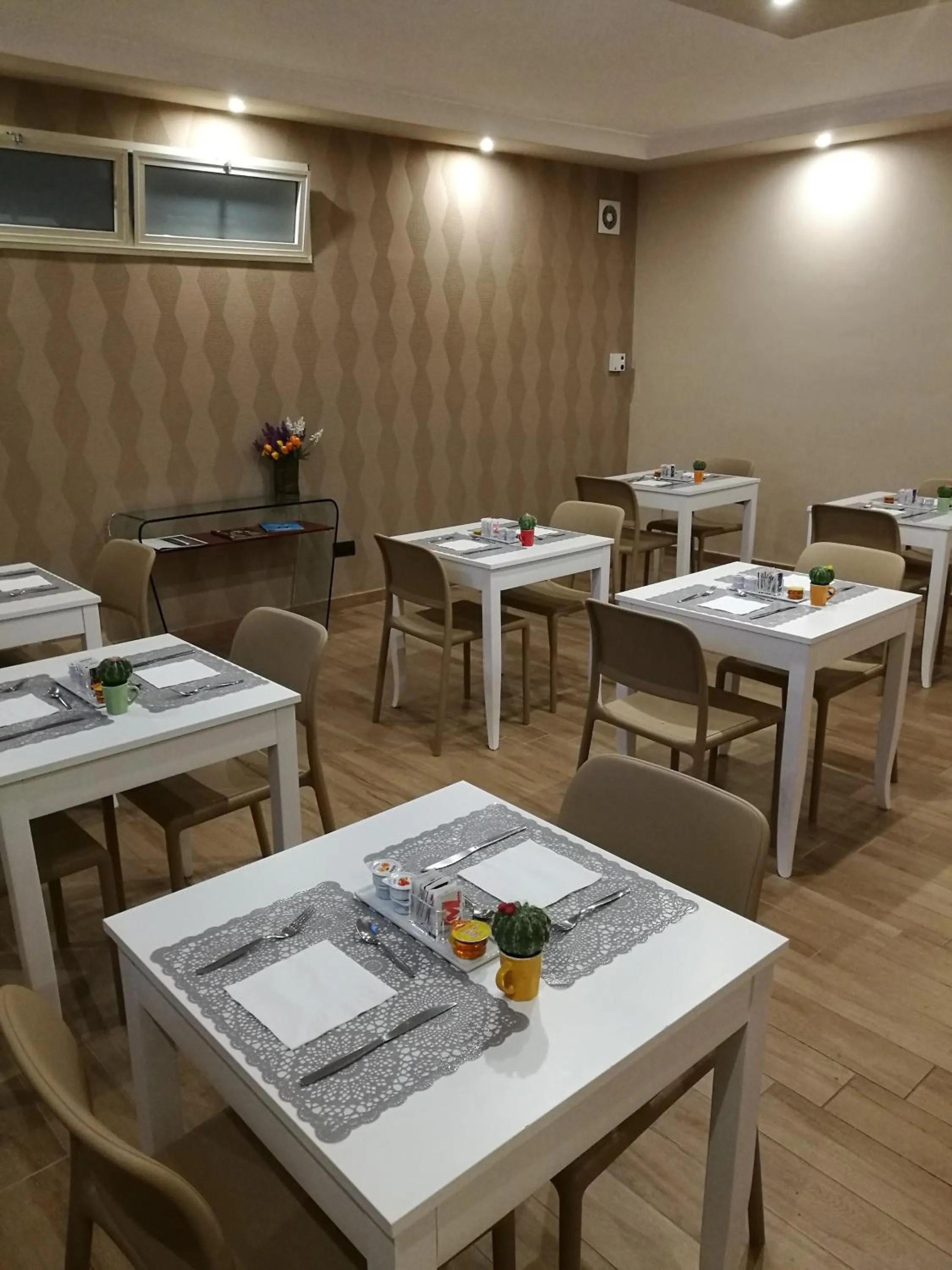 Continental breakfast in Hotel Bruman