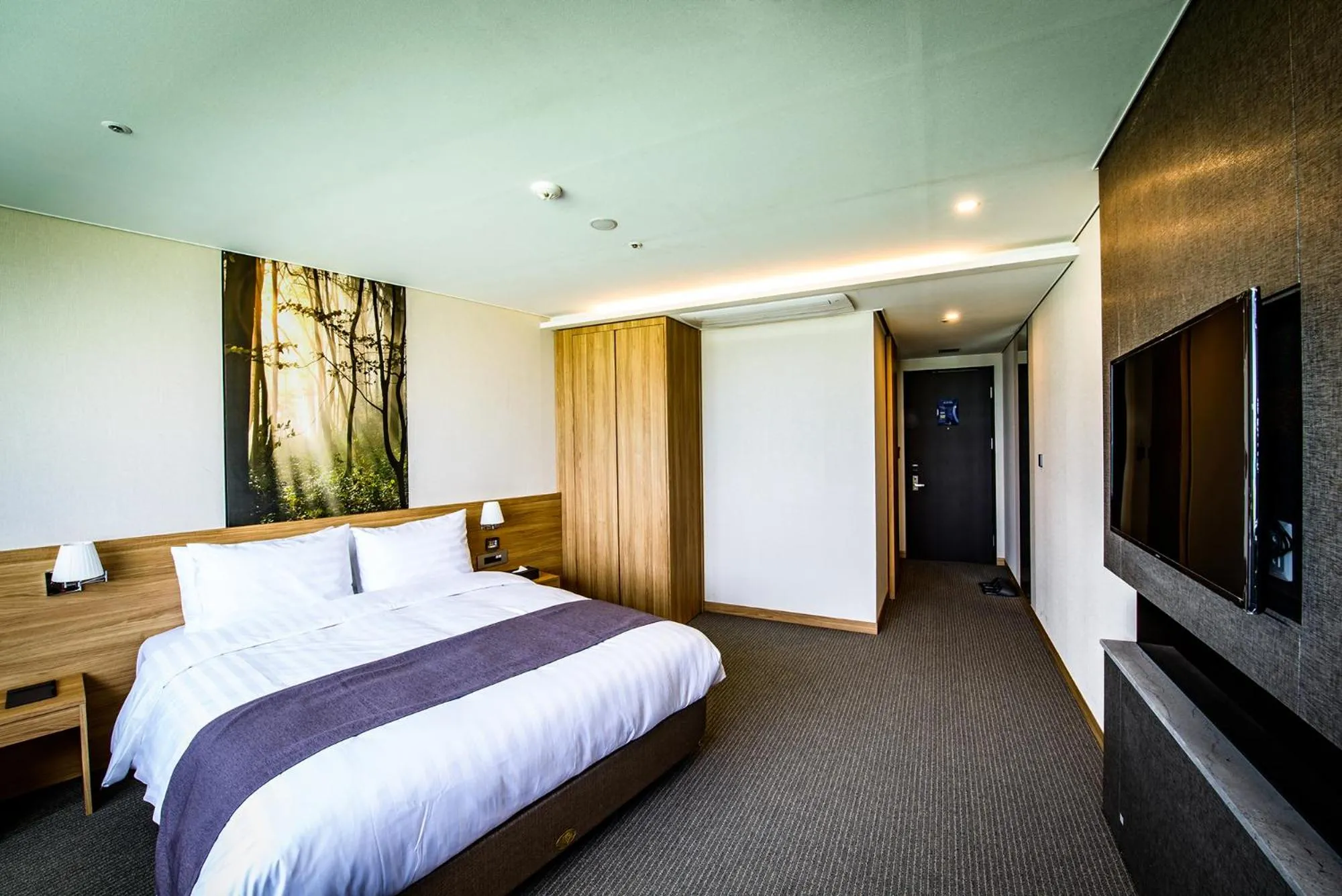 Decorative detail in Utop Ubless Hotel Jeju