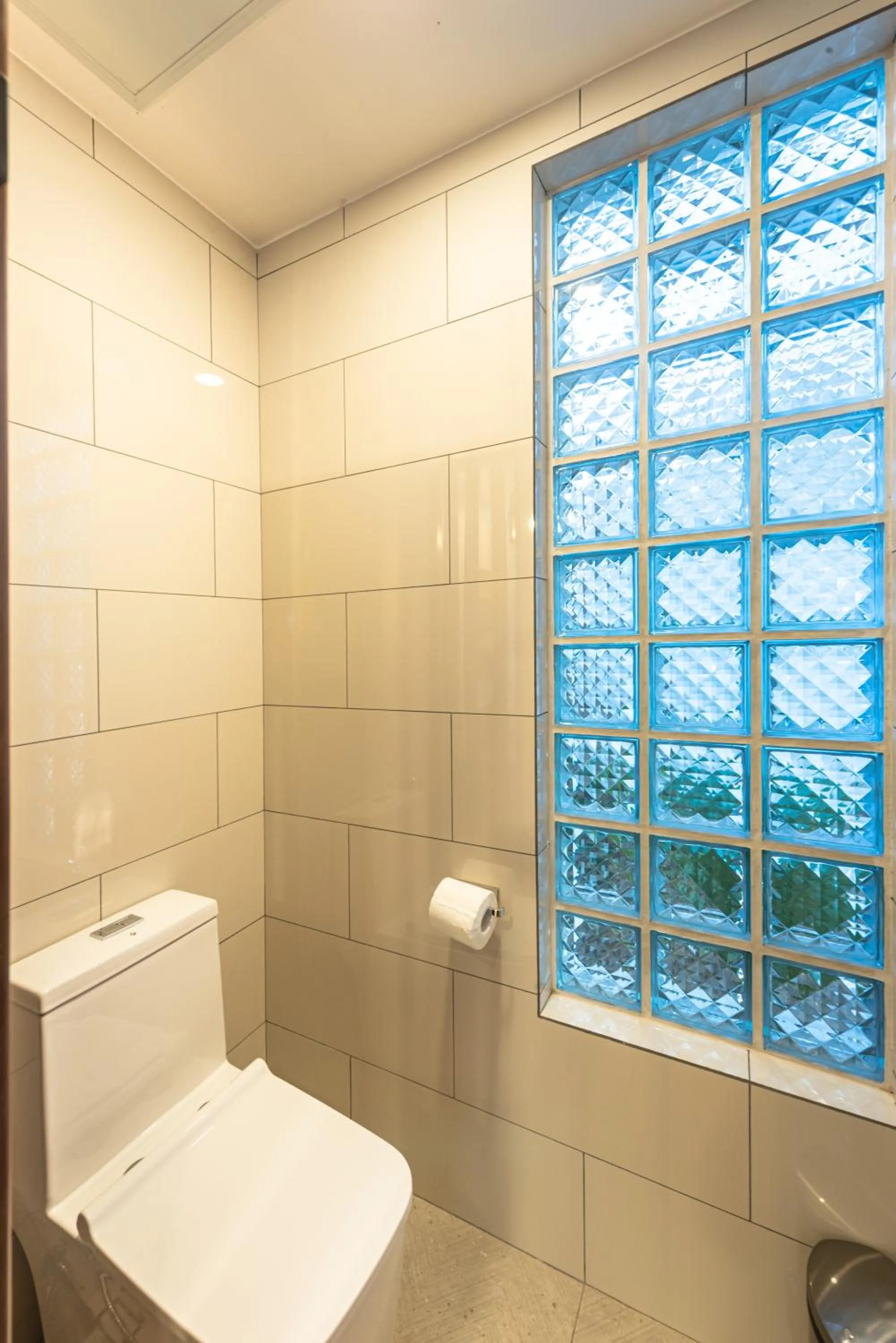 Toilet in Siargao Island Villas