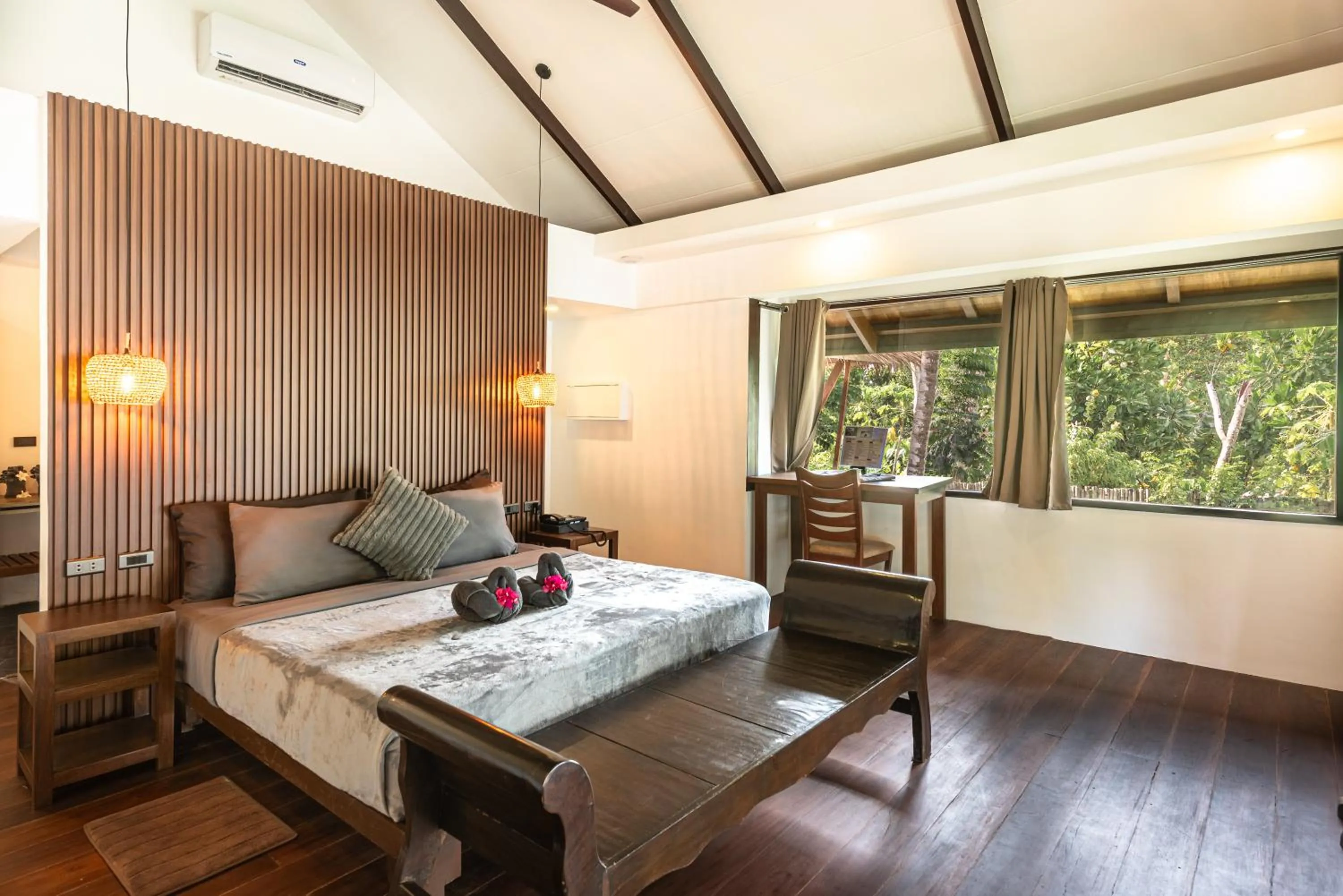 Bed in Siargao Island Villas