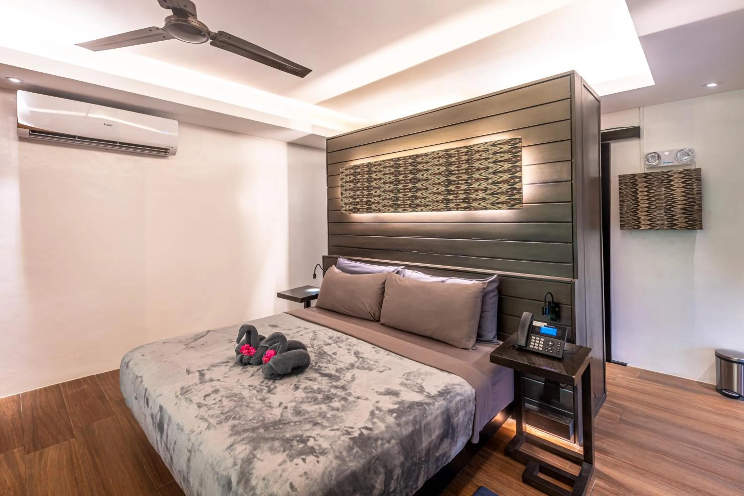 Bed in Siargao Island Villas