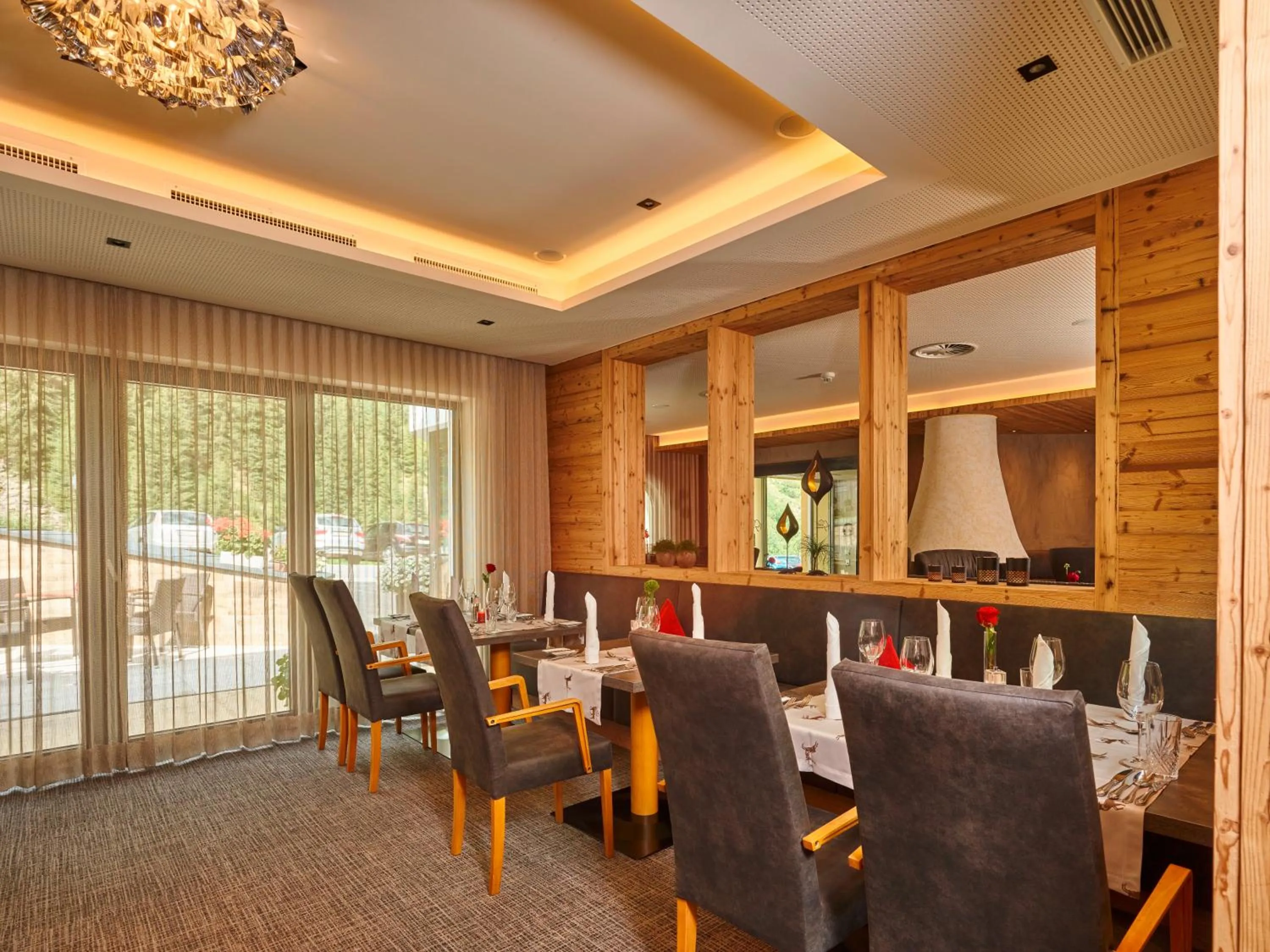 Restaurant/places to eat in Hotel Gundolf