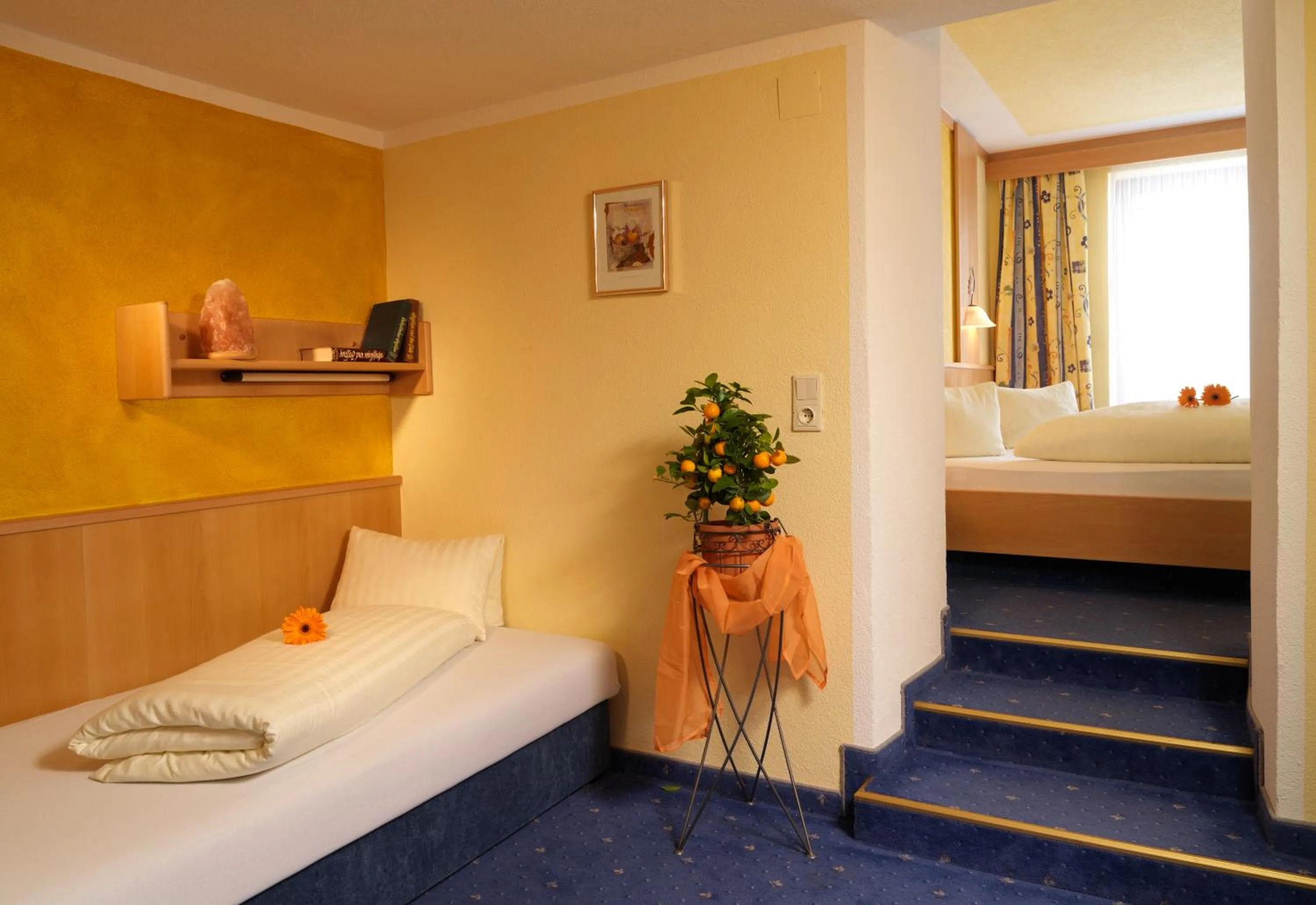 Bed in Hotel Gundolf