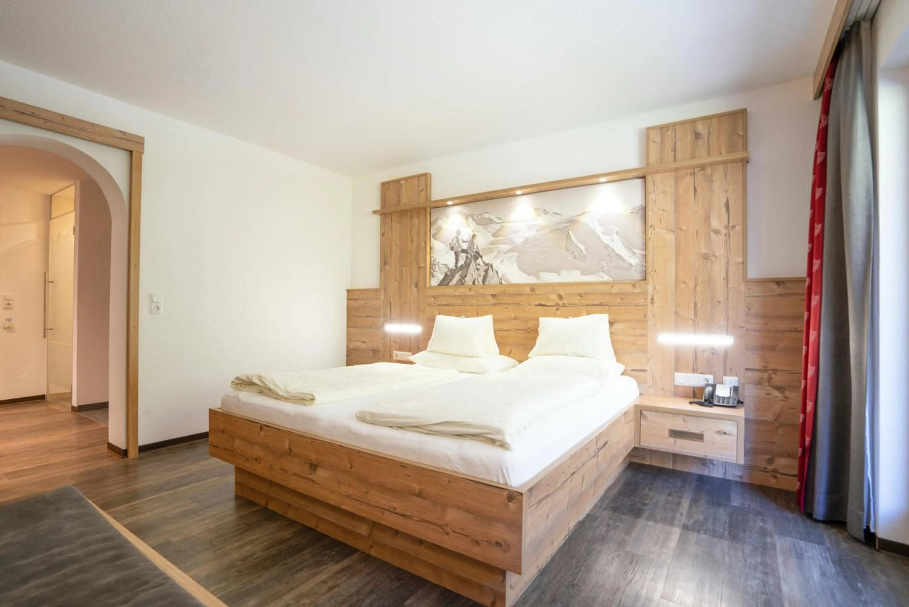 Bed in Hotel Gundolf