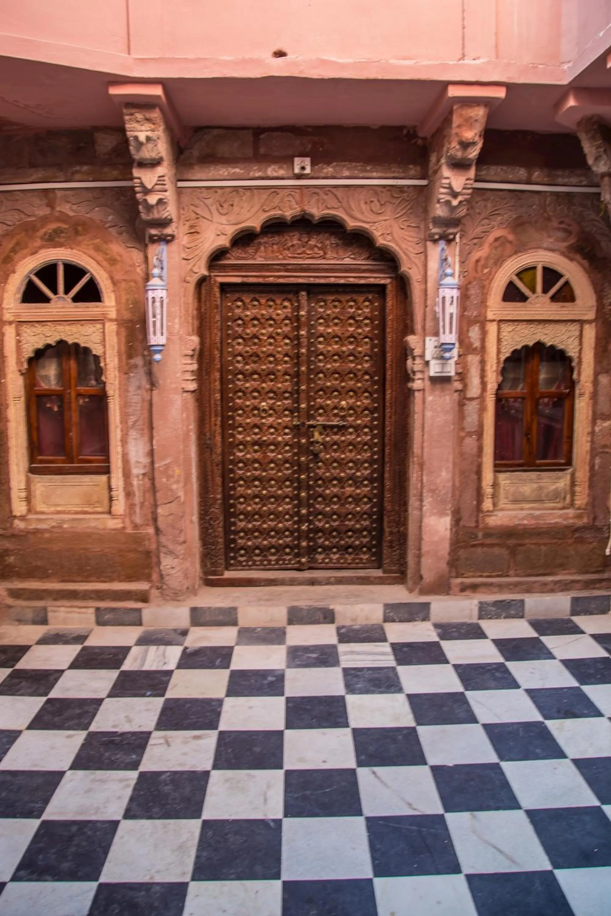 Inner courtyard view in Heritage Gouri Haveli