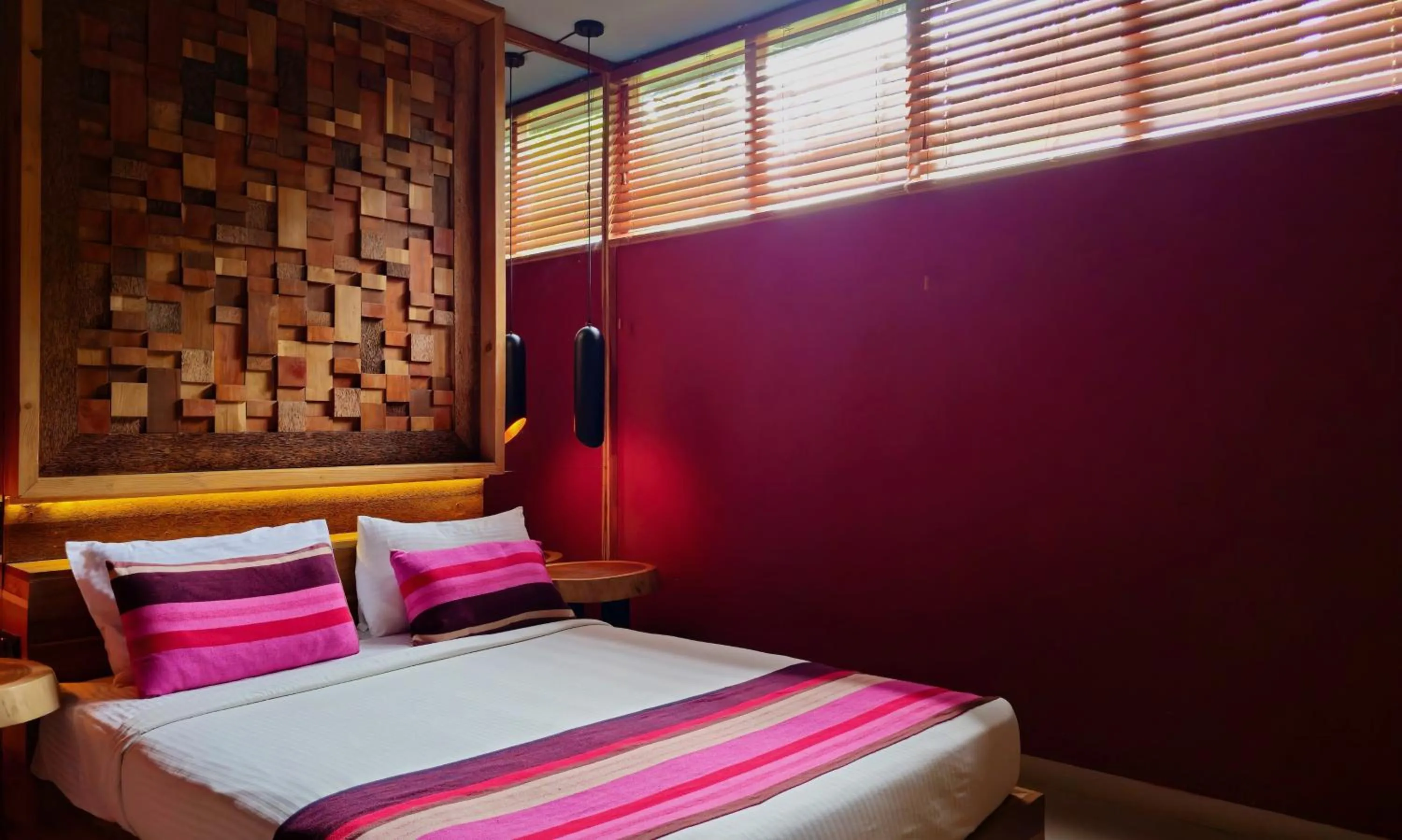 Bed in Lankavatara Ocean Retreat & Spa