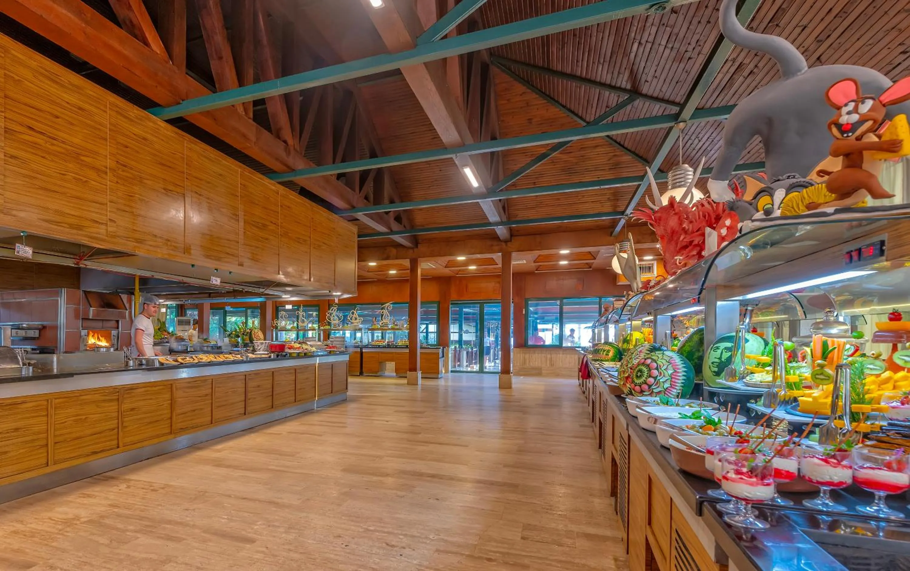 Food and drinks in Meryan Hotel - Ultra All Inclusive