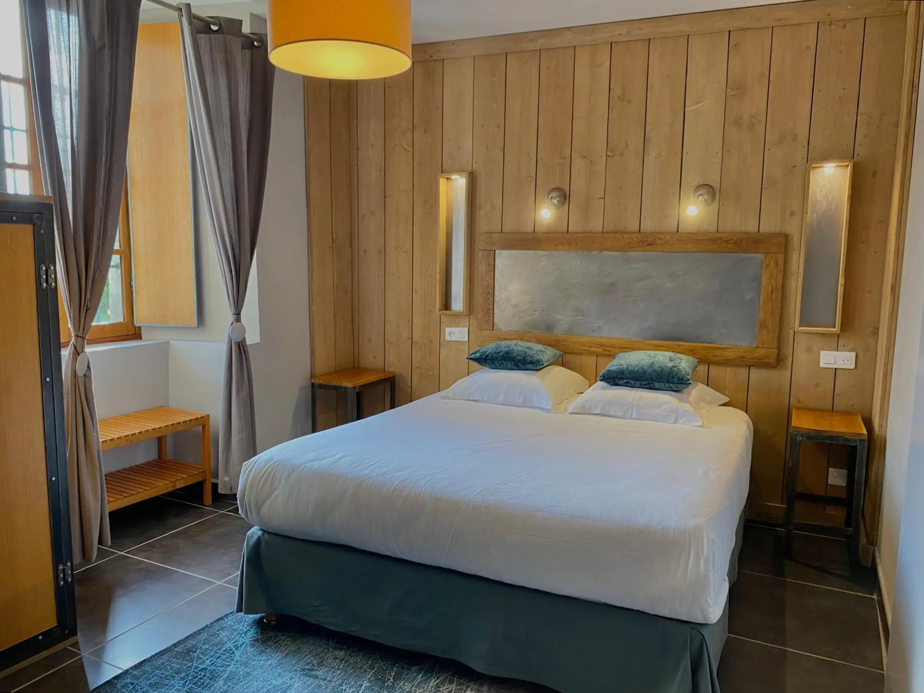 Comfort Double Room in Logis Hôtel Château De Palaja Comfort Double Room in Logis Hôtel Château De Palaja