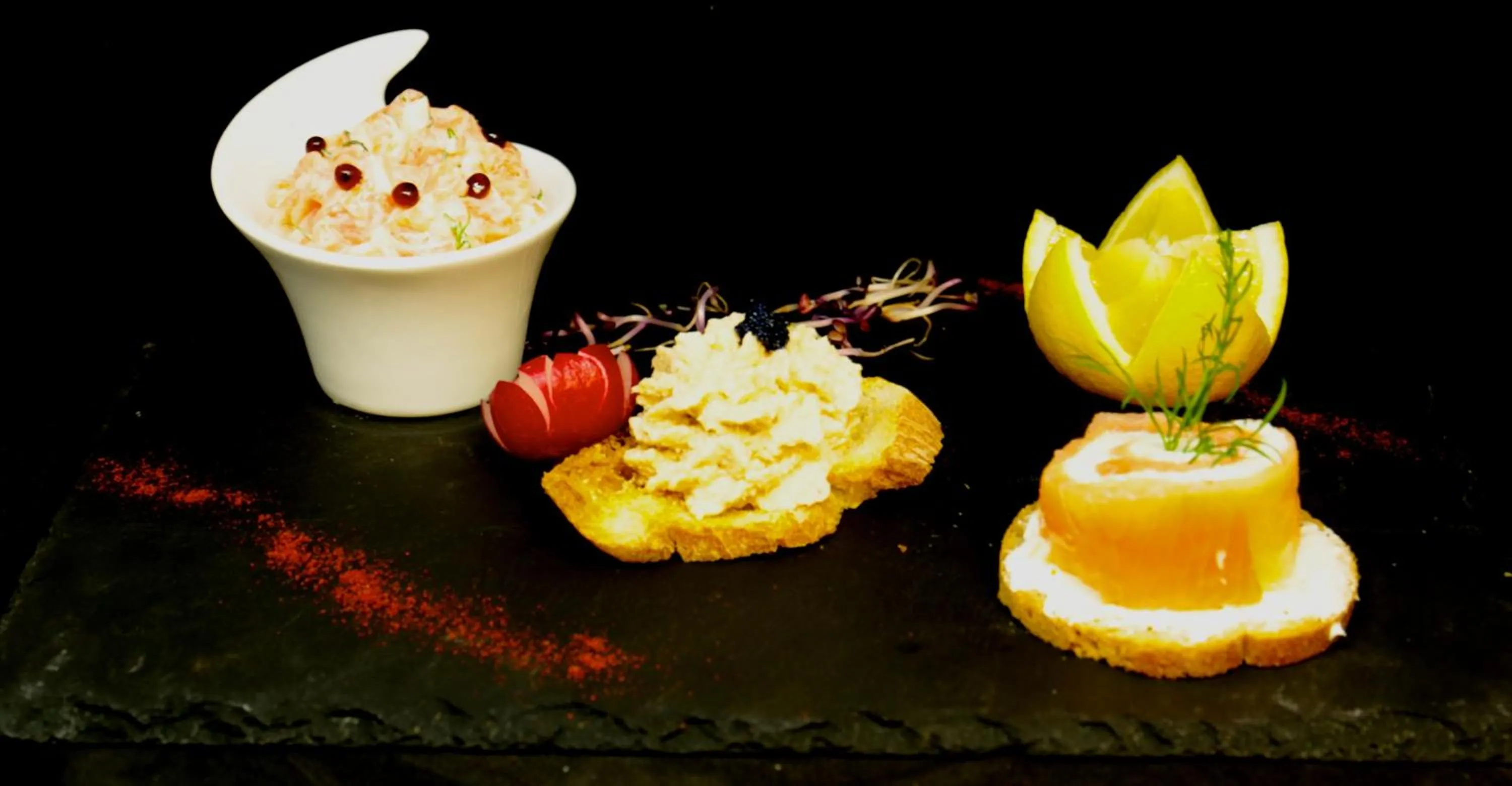 Restaurant/places to eat in Logis Hôtel Château De Palaja