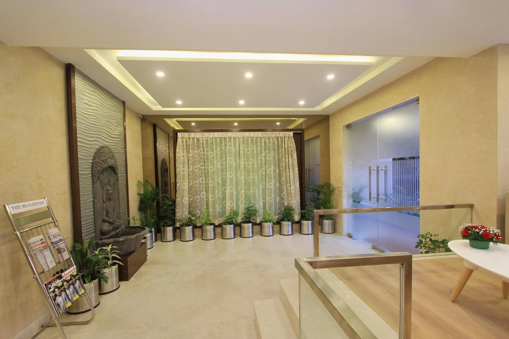 Lobby or reception in La Sara Regent