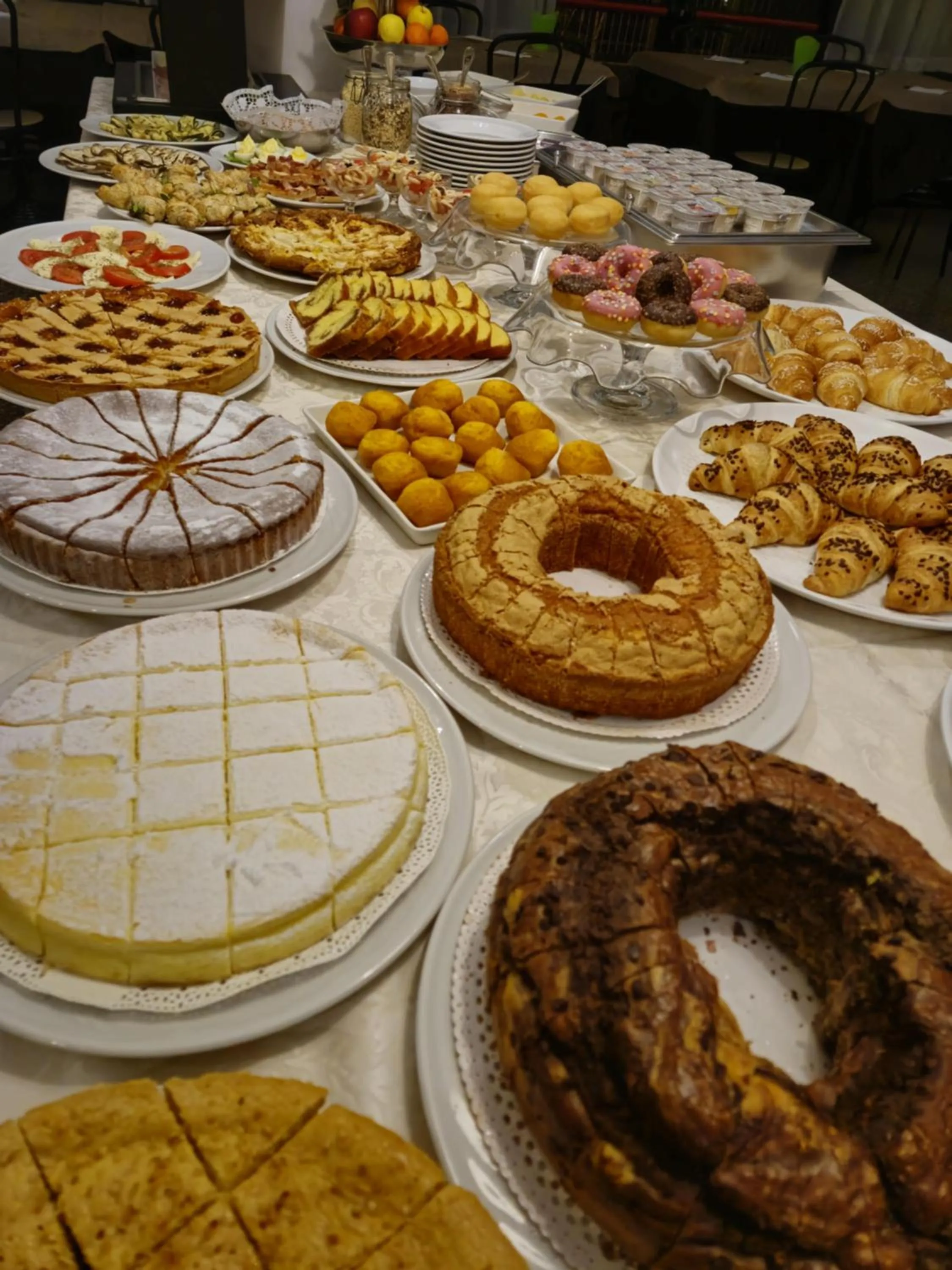 Breakfast in Hotel Junior