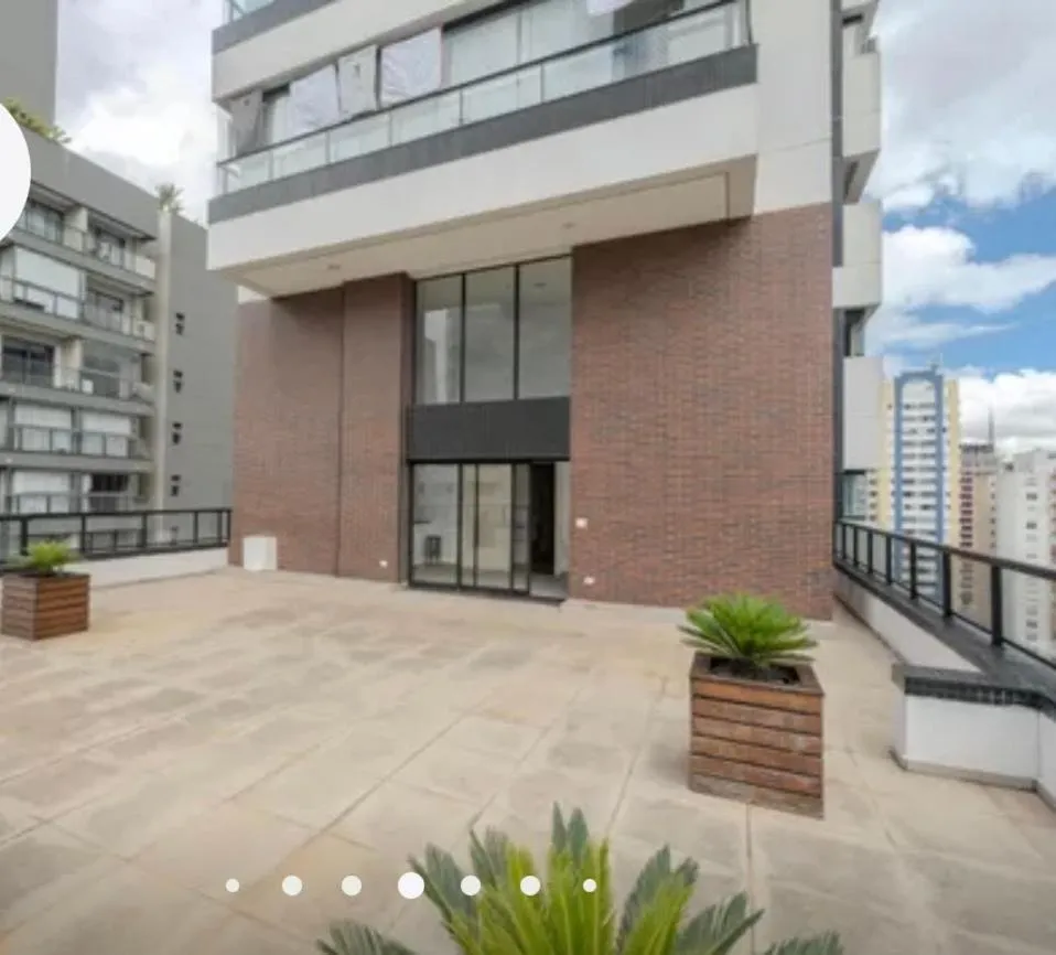 Roof Top Bela Cintra Residence