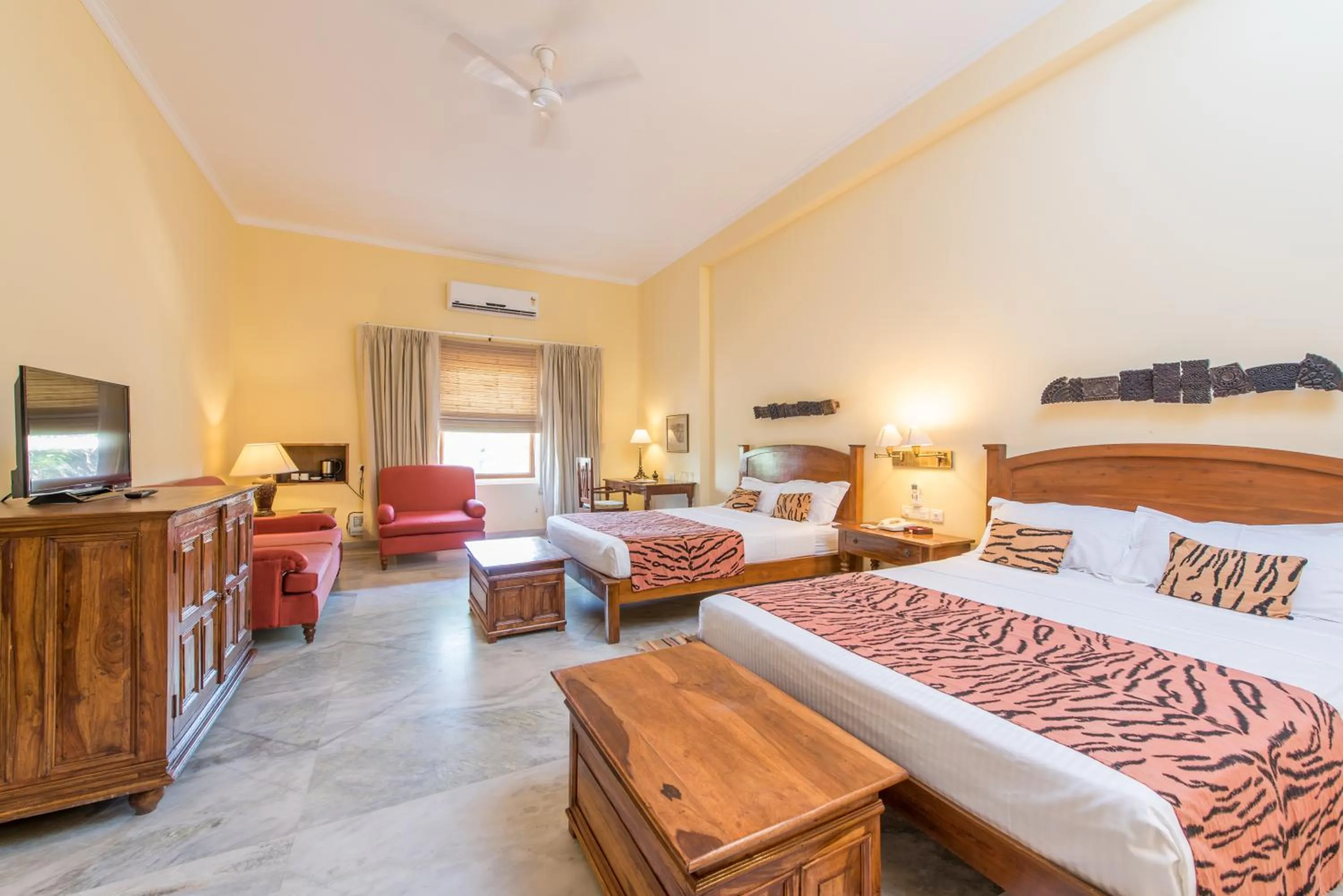 Photo of the whole room, Bed in Dev Vilas