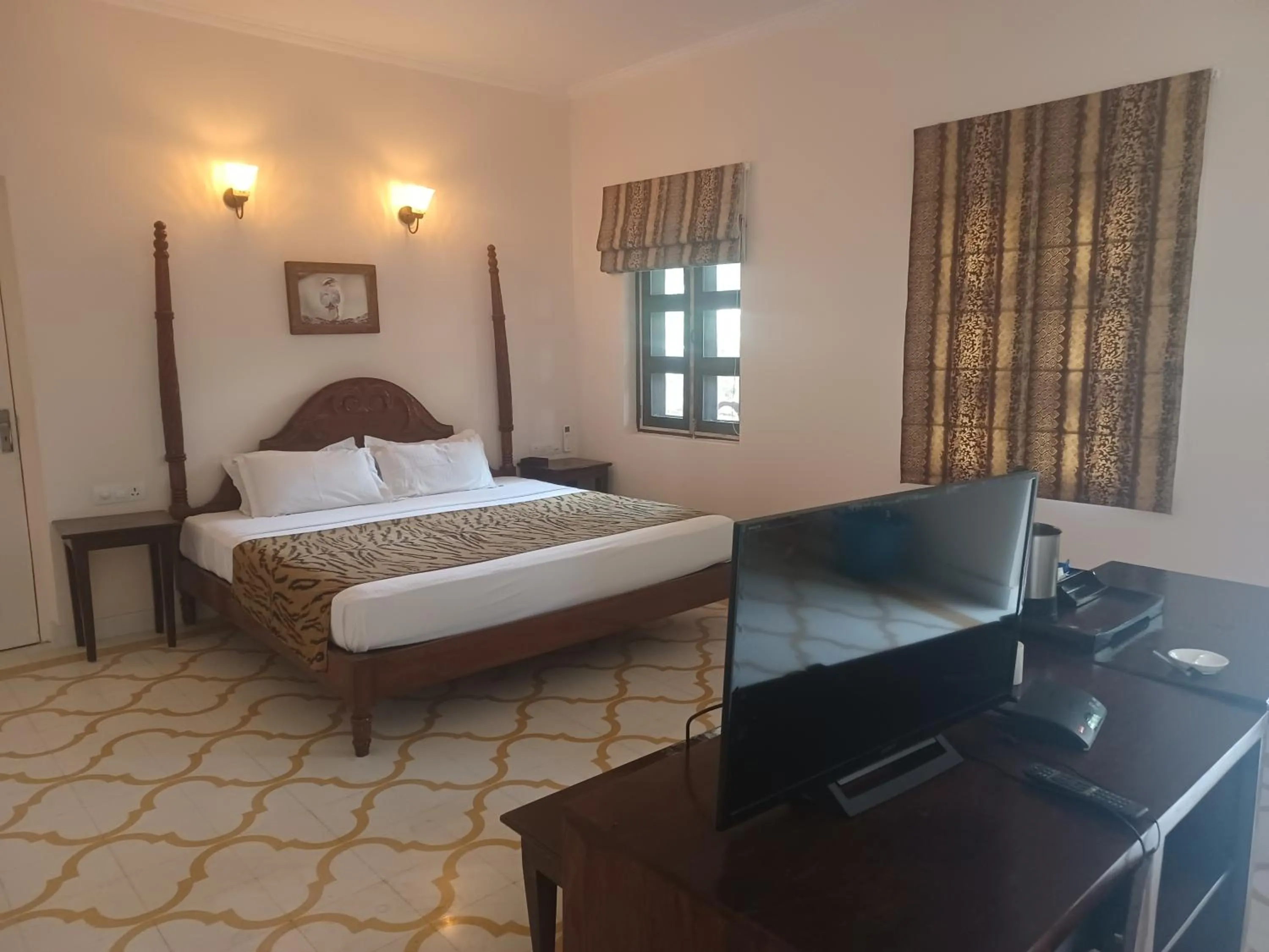 Bedroom, Bed in Dev Vilas