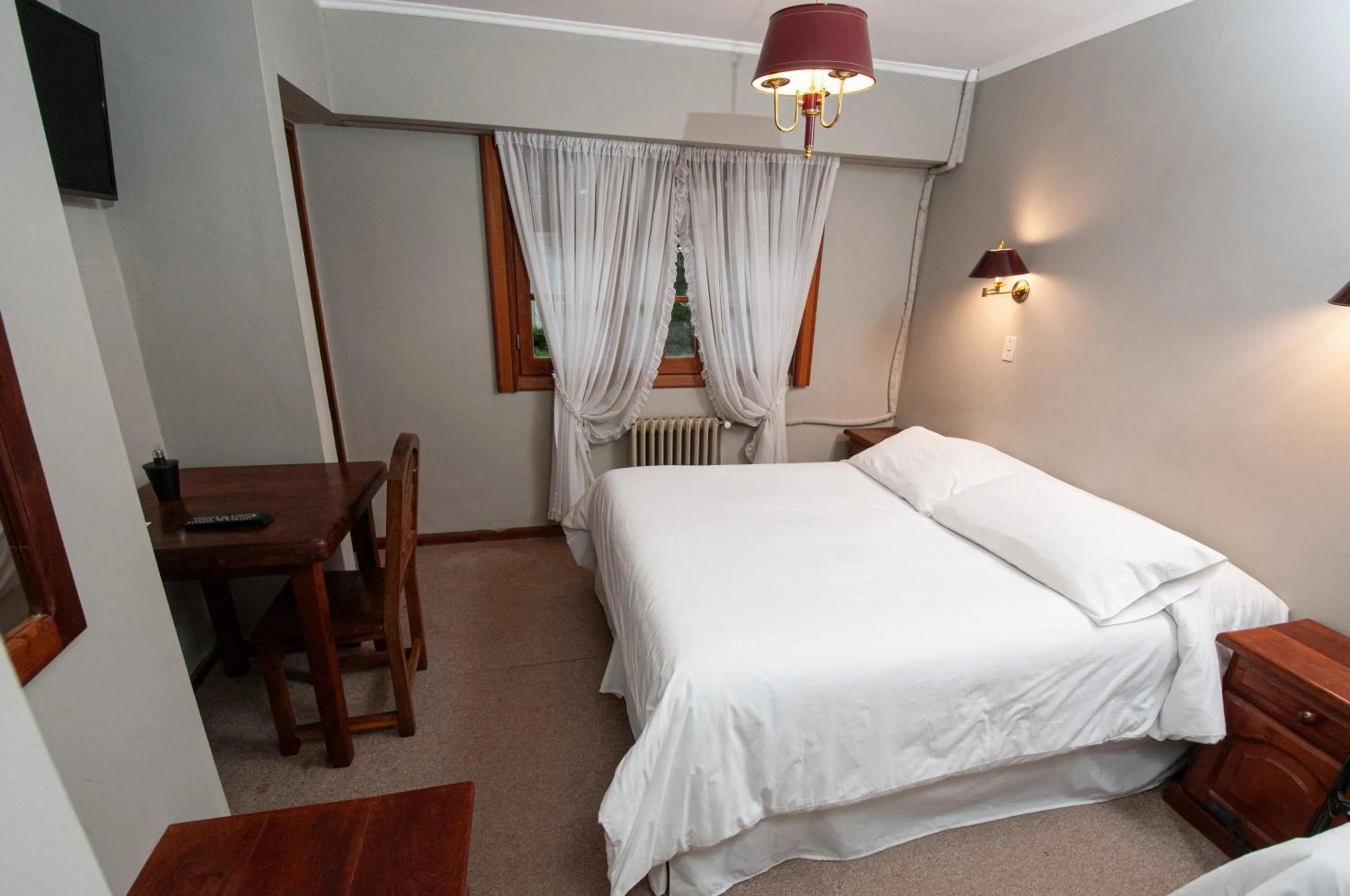 Photo of the whole room, Bed in Hosteria Angelina