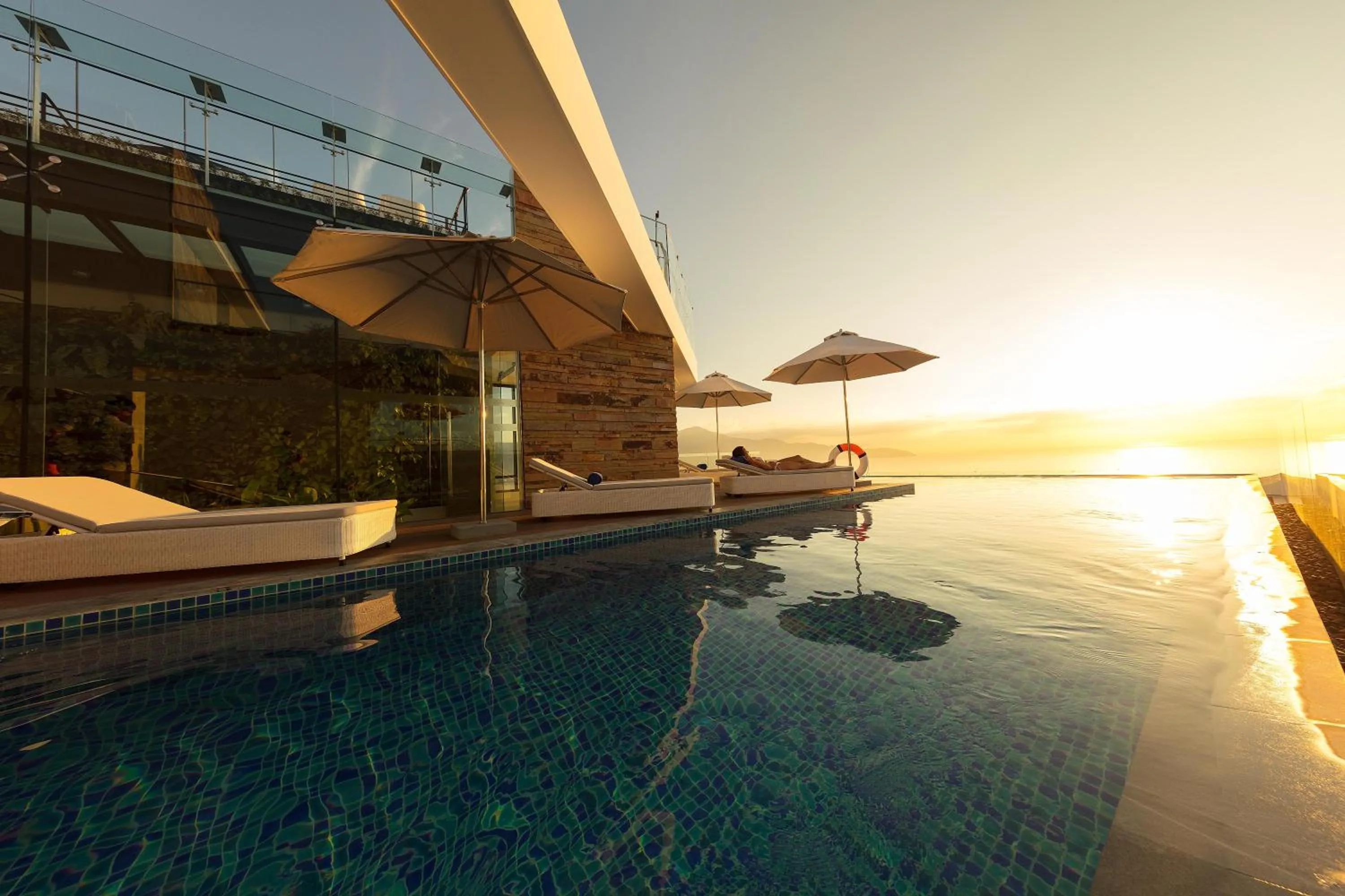 Sunrise in Parosand Da Nang Hotel -Belle Maison Parosand Da Nang Hotel