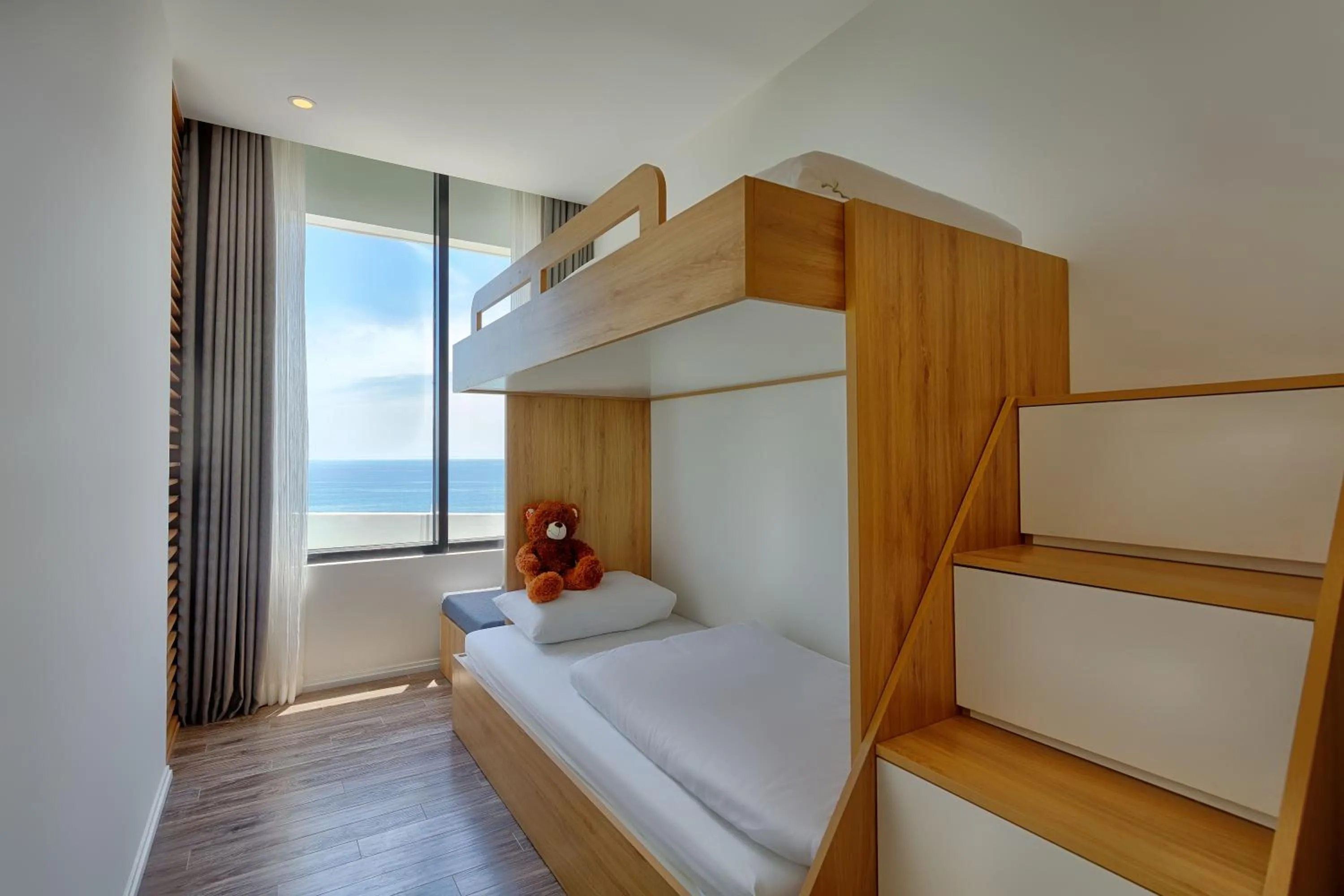 Area and facilities, Bed in Parosand Da Nang Hotel -Belle Maison Parosand Da Nang Hotel
