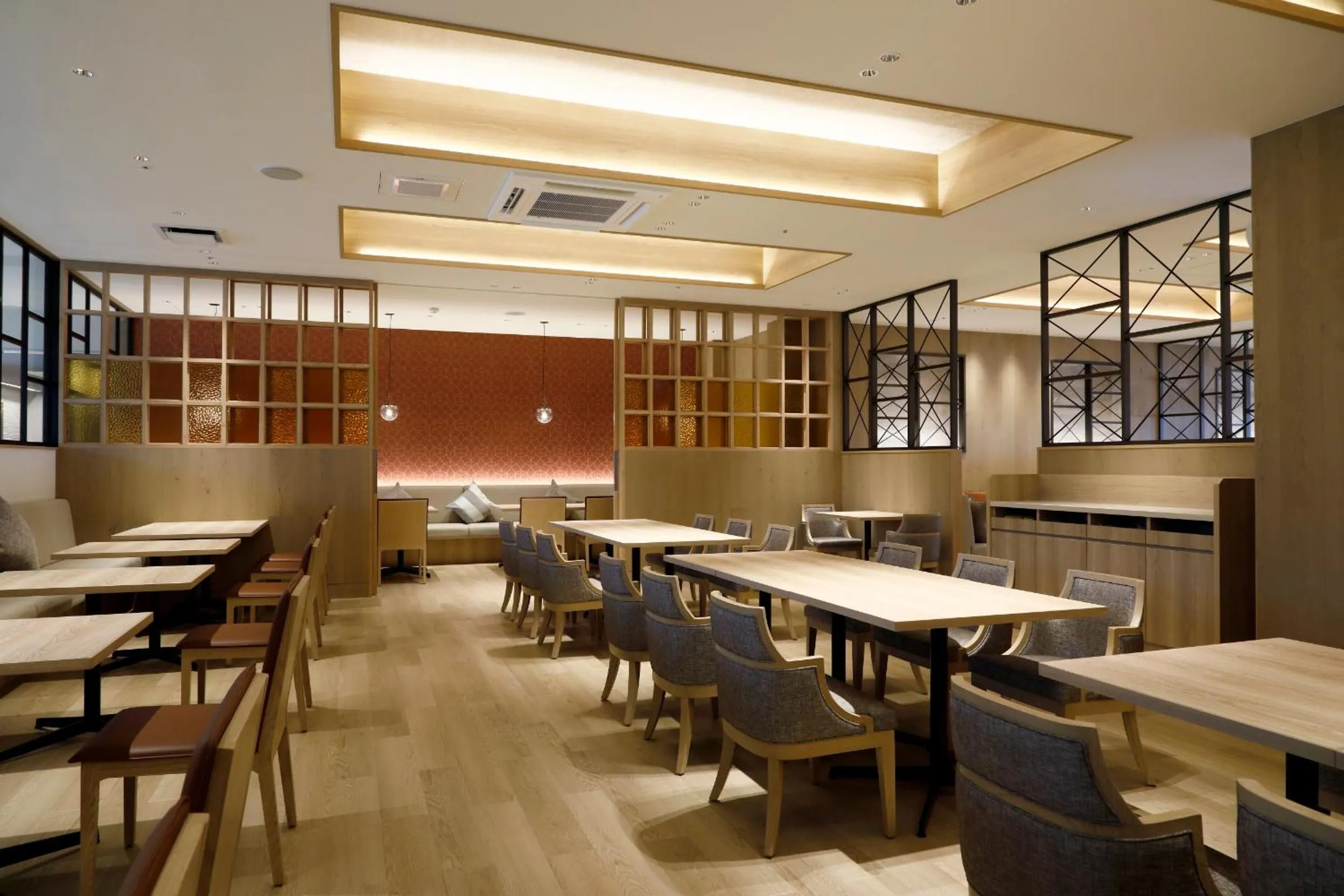 Restaurant/places to eat in Hot Cross Point Santa Monica