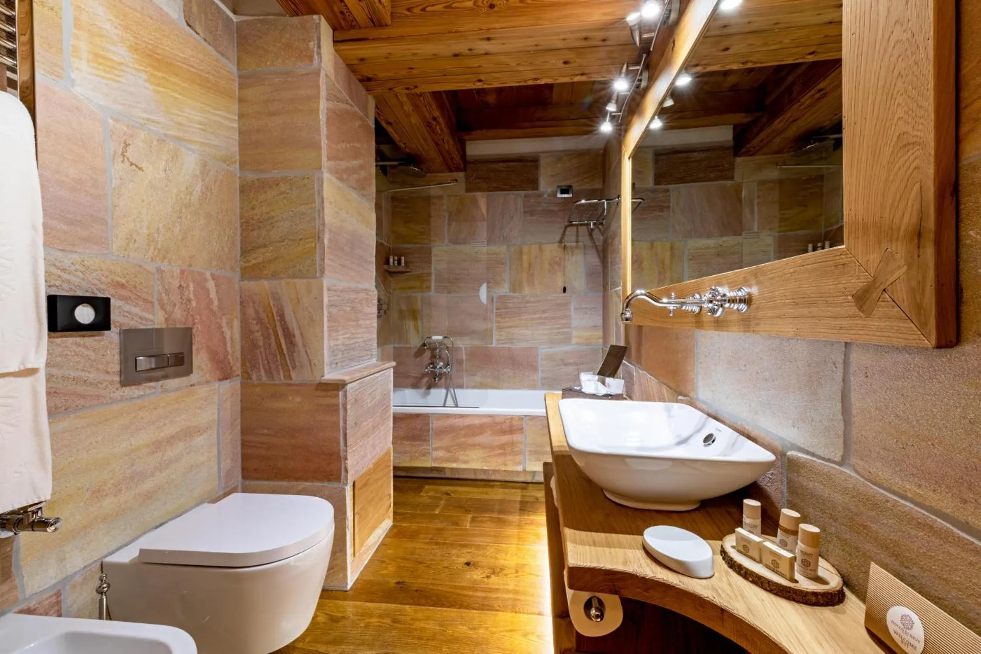 Bathroom in Fiocco di Neve Relais & SPA