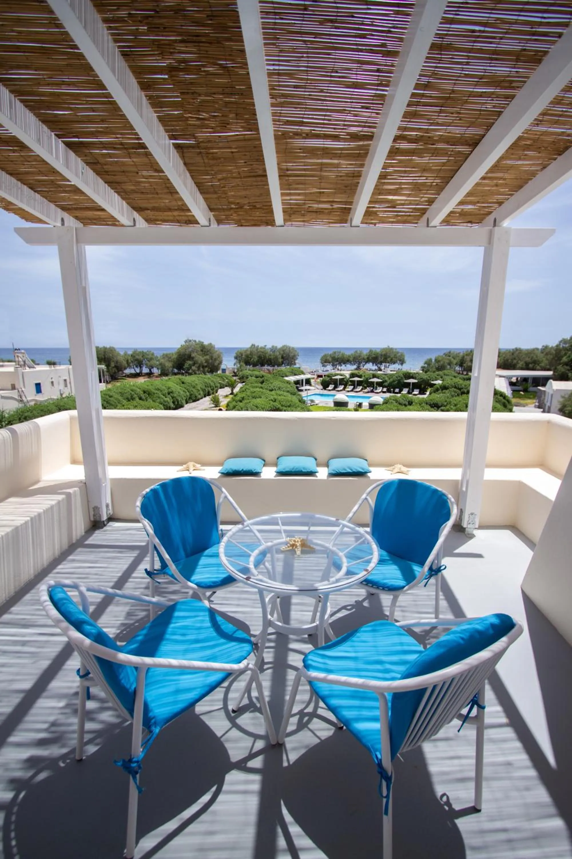 Balcony/Terrace in Sea Sound White Katikies