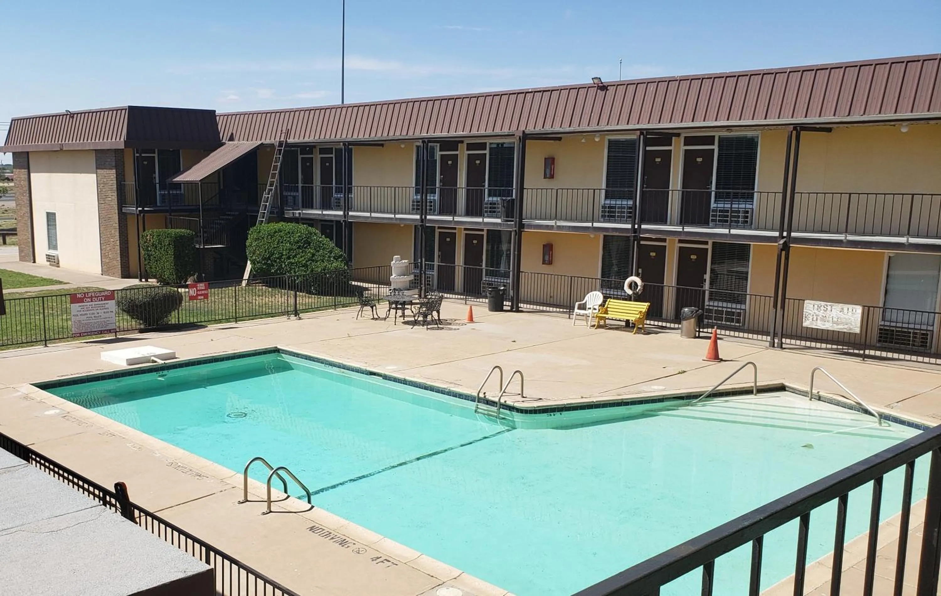 Property building in West Texas Inn & Suites with Kitchenette