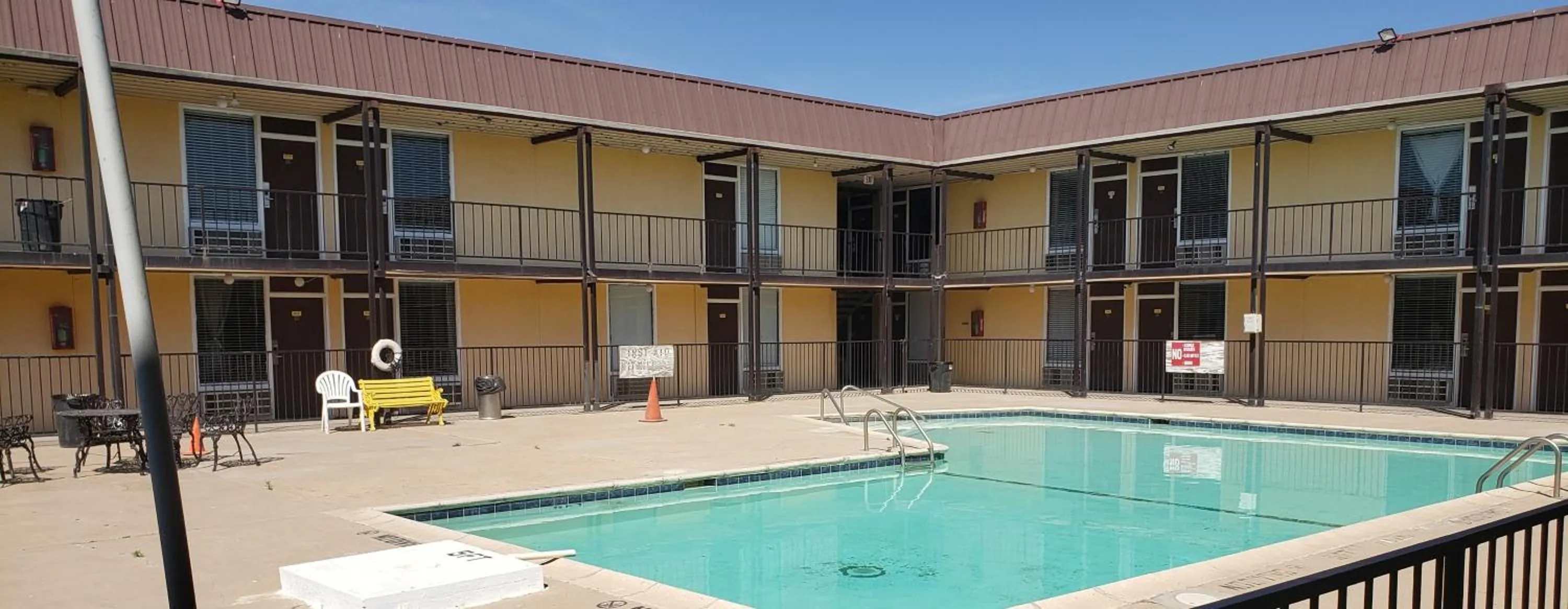 Property building in West Texas Inn & Suites with Kitchenette