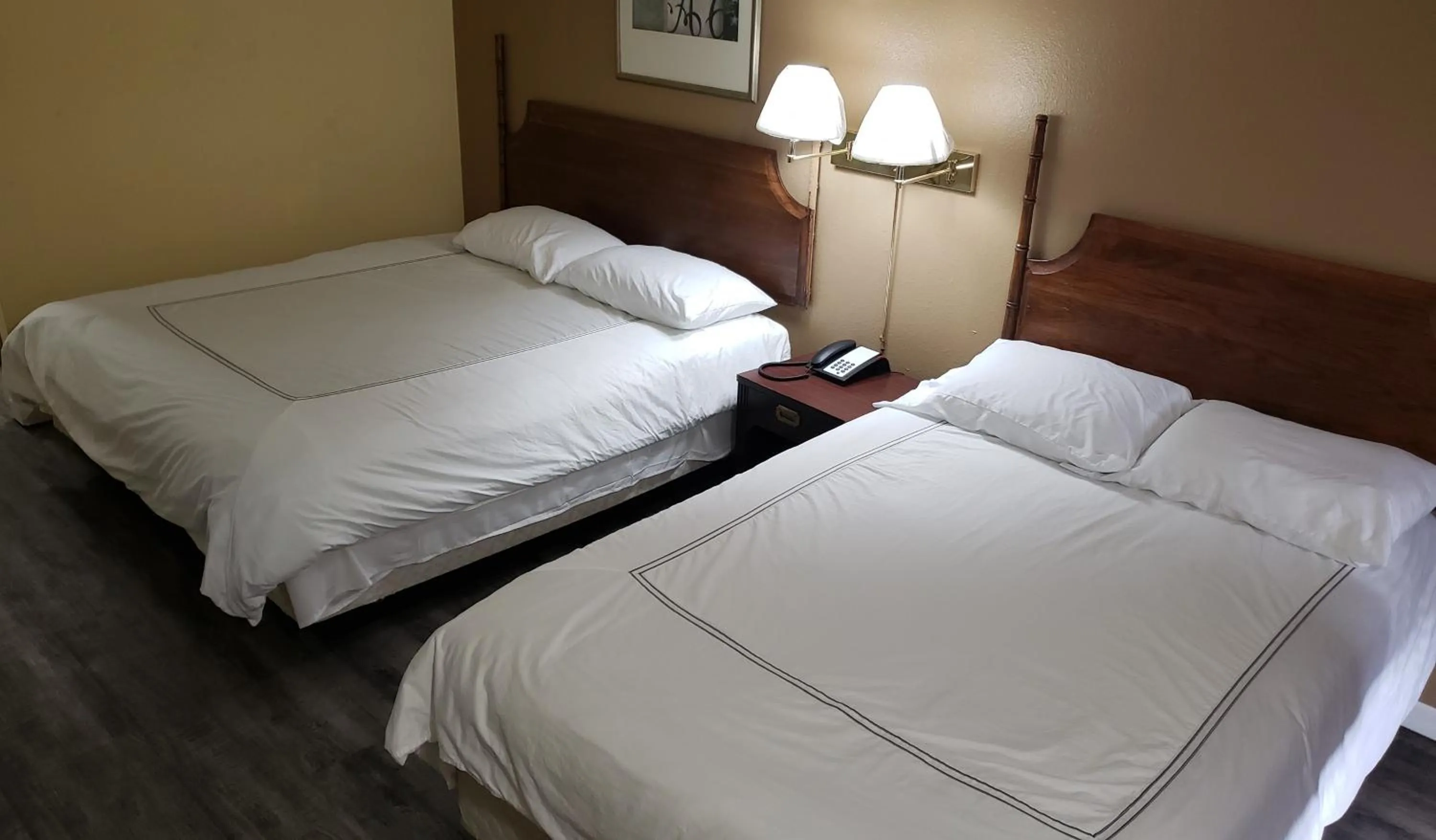 Bedroom, Bed in West Texas Inn & Suites with Kitchenette