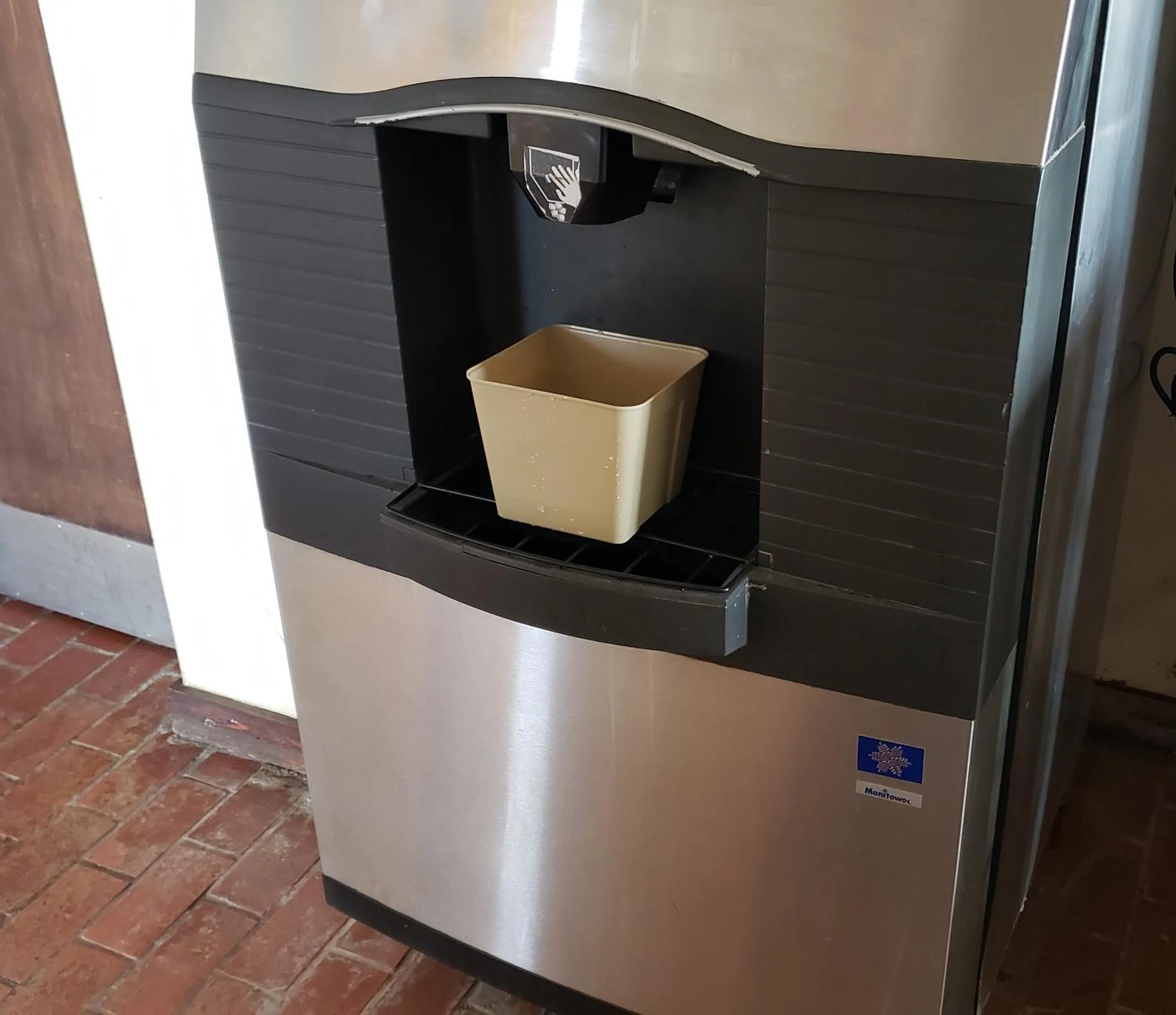 Breakfast in West Texas Inn & Suites with Kitchenette