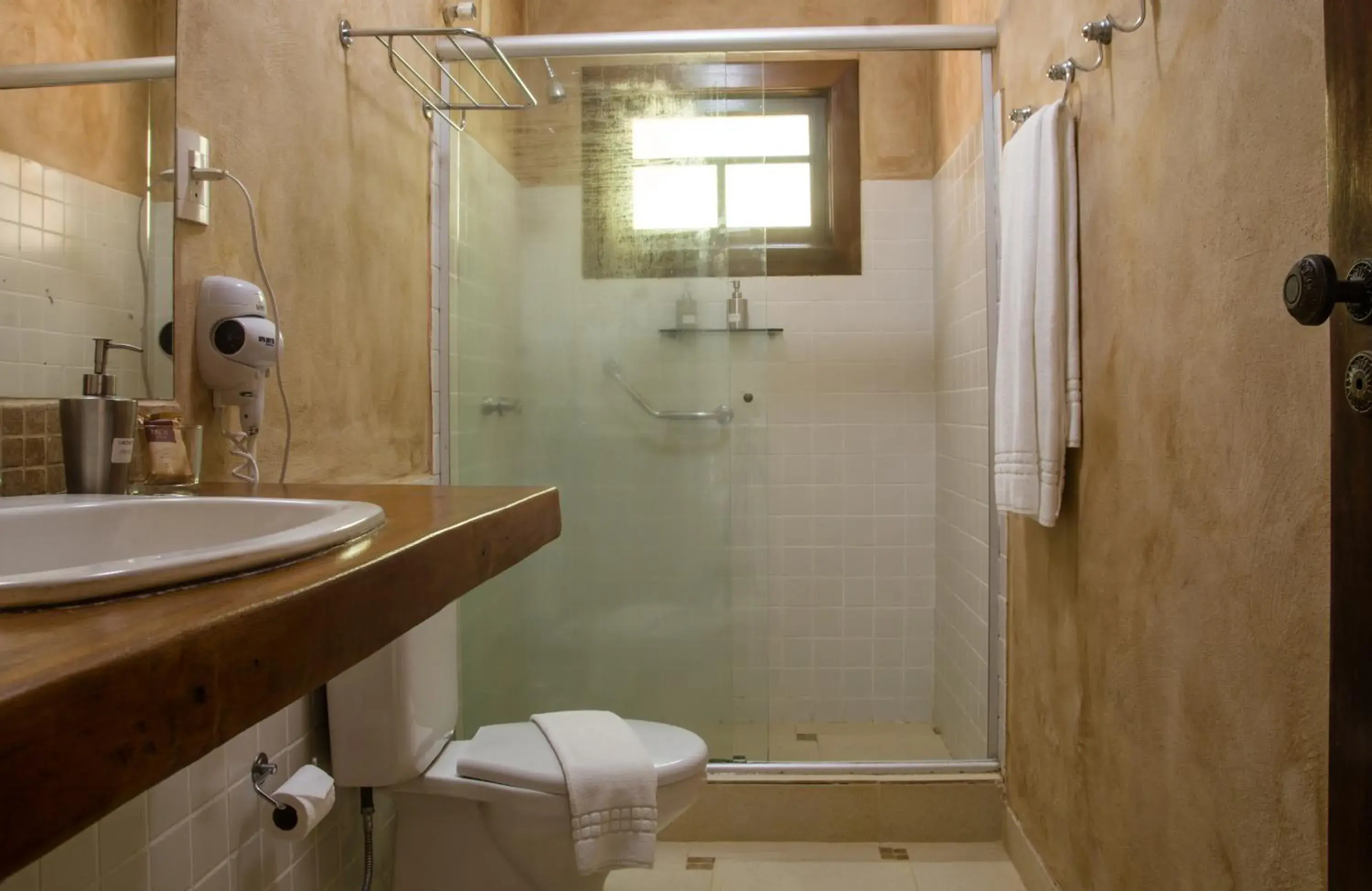 Superior Double Room with Garden View in Via Das Pedras Pousada Superior Double Room with Garden View in Via Das Pedras Pousada